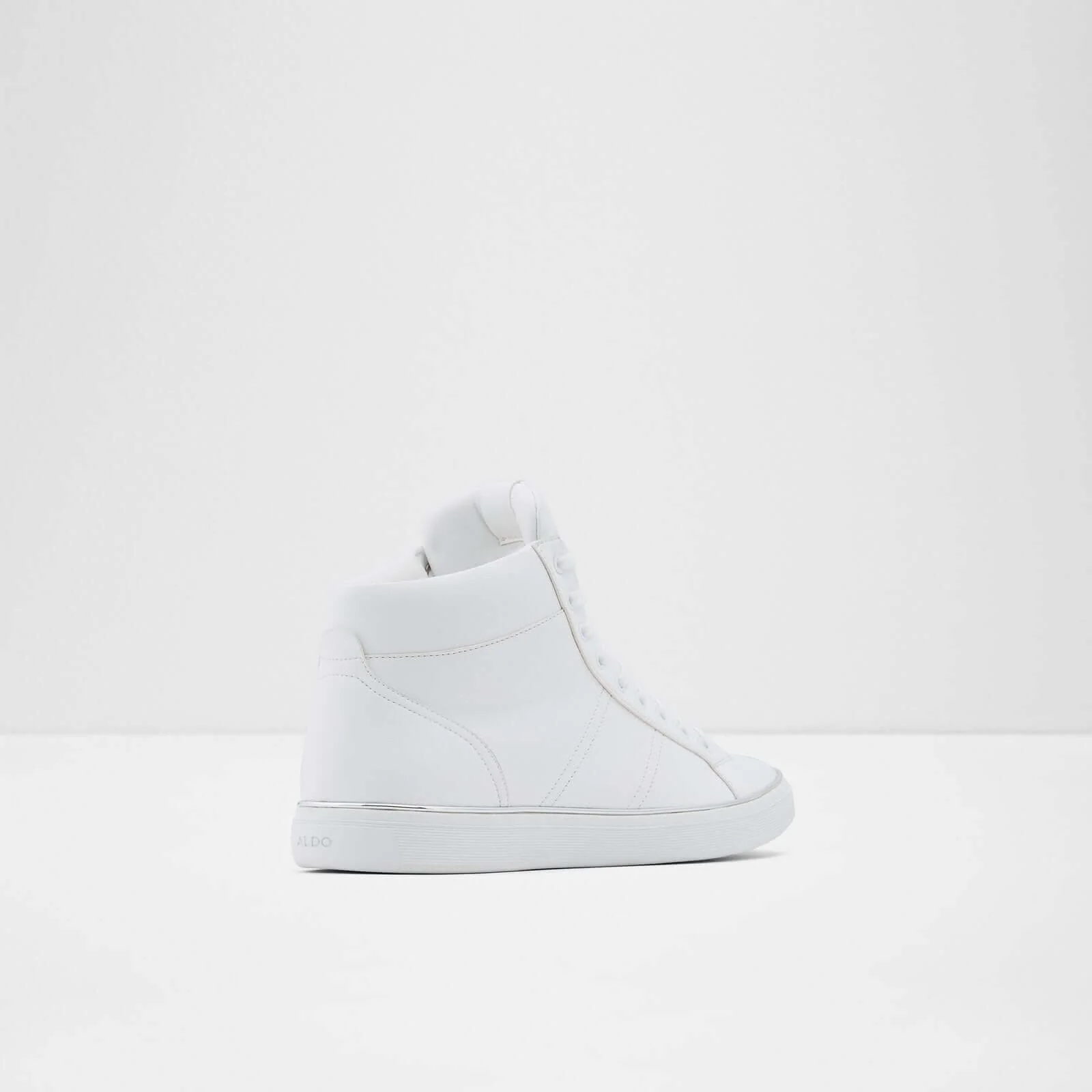 Aiden - Image 3