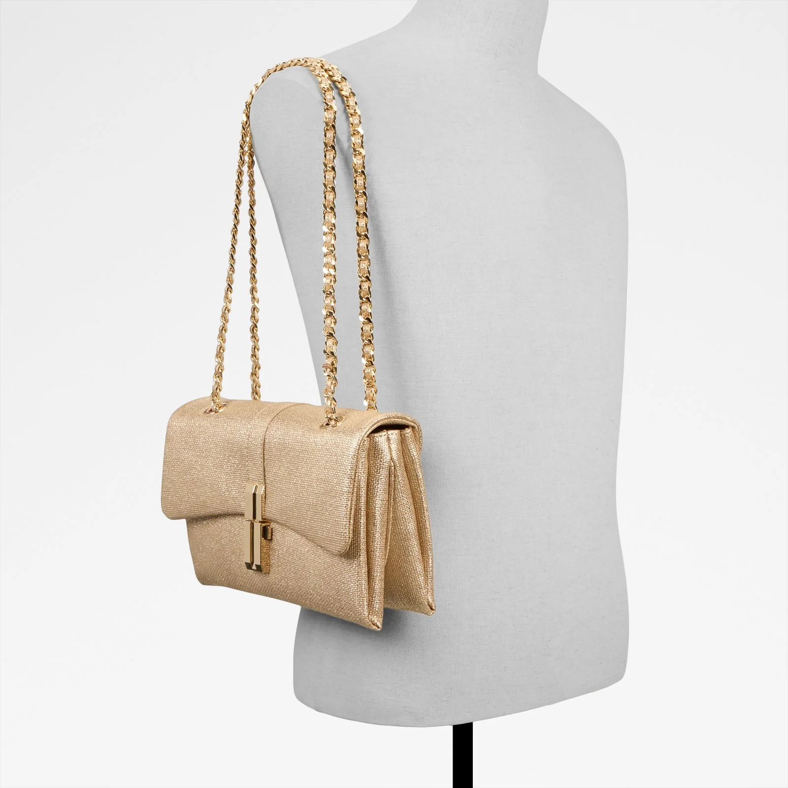 Alicie - Image 6