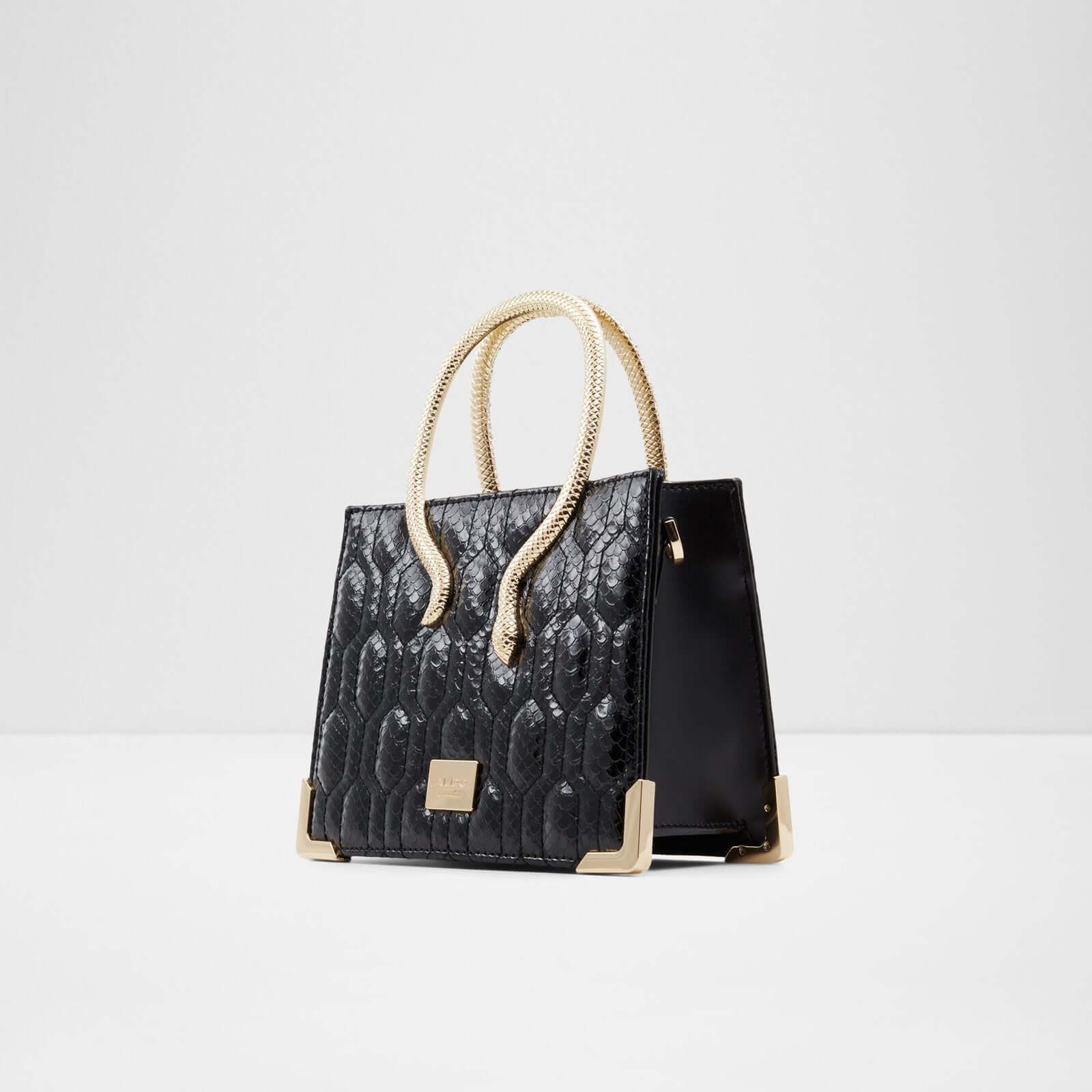 Allure - Image 4