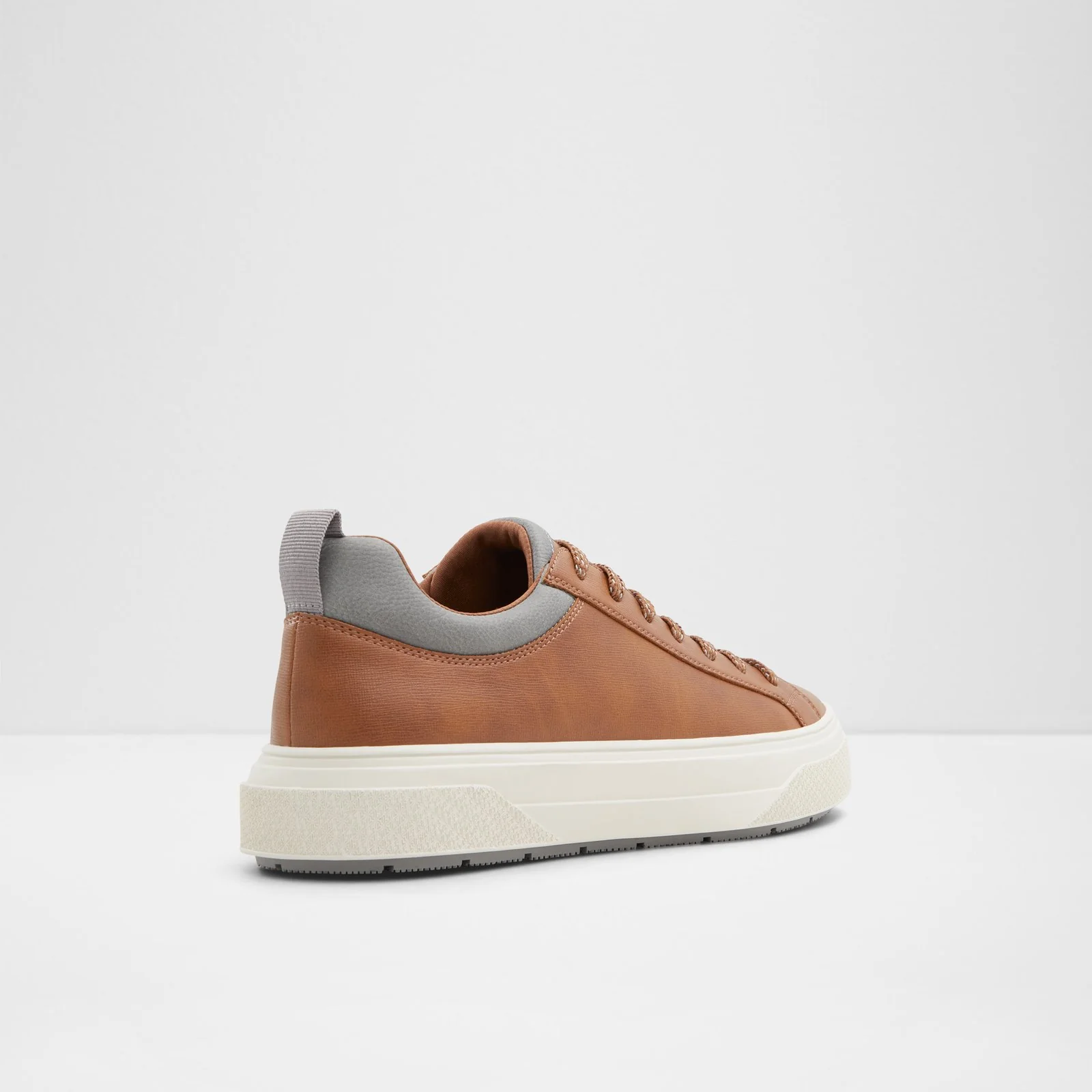 Bas - Image 3