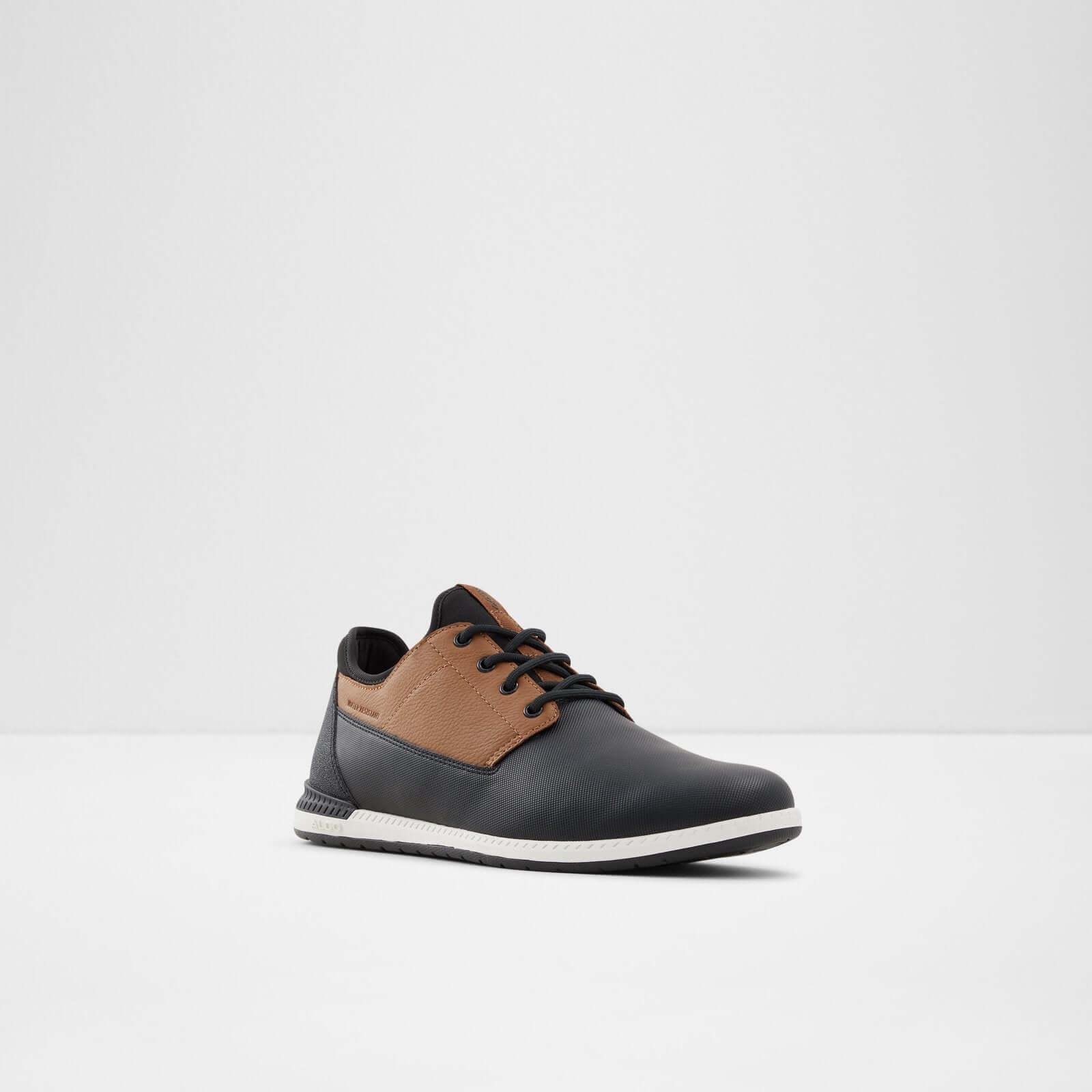 Bluffers-wr - Image 5