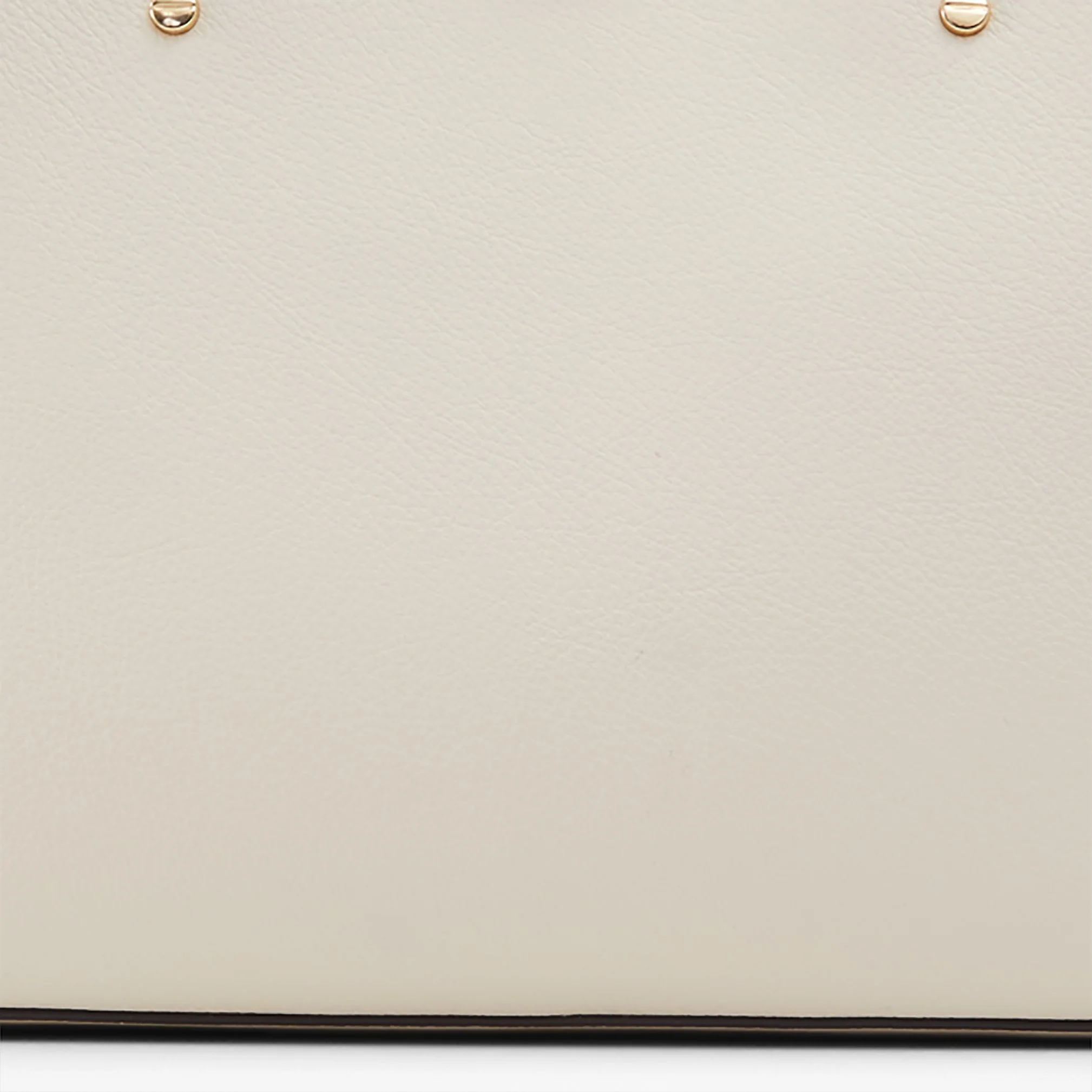 Caraever - Image 6
