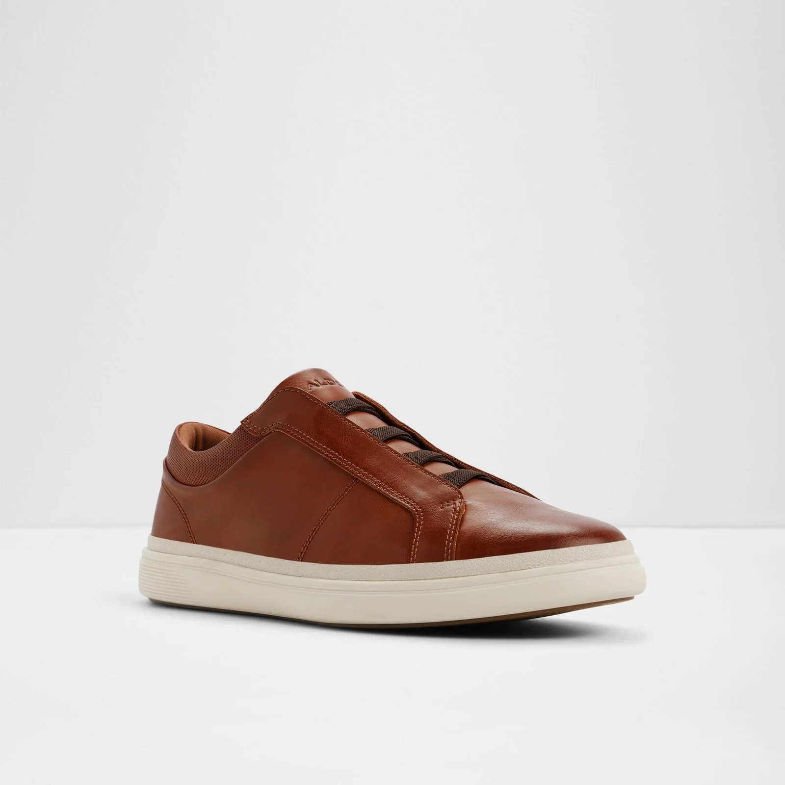 Carlson - Image 5