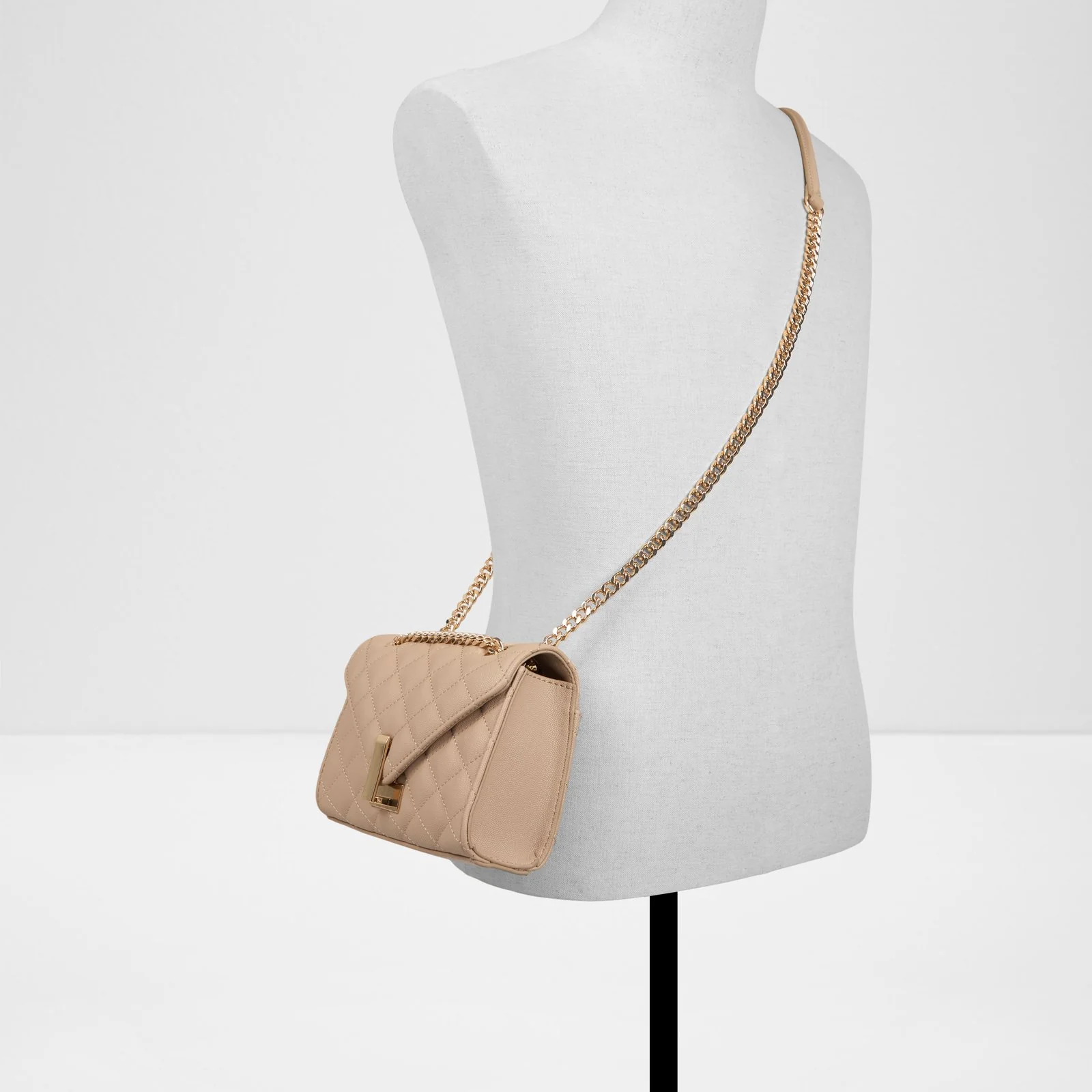 Chelsy - Image 5