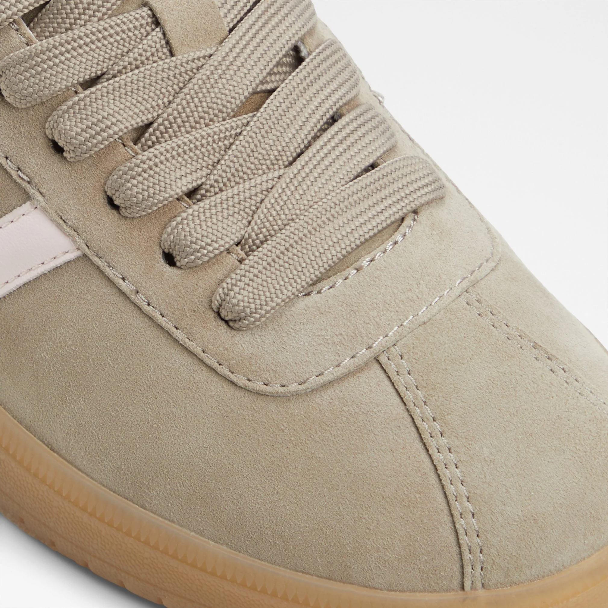 Chicsneaker - Image 8