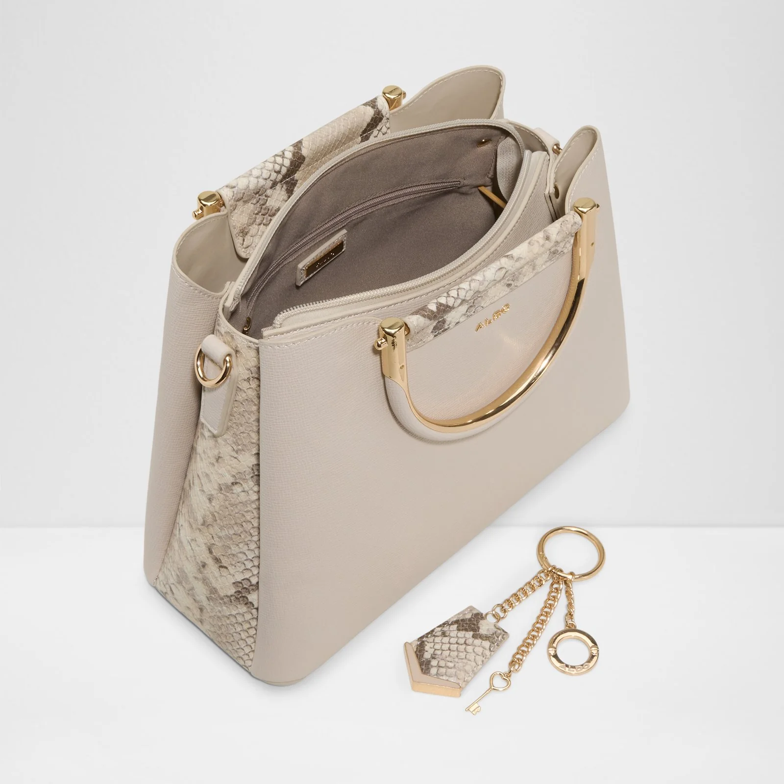 Cloena - Image 4