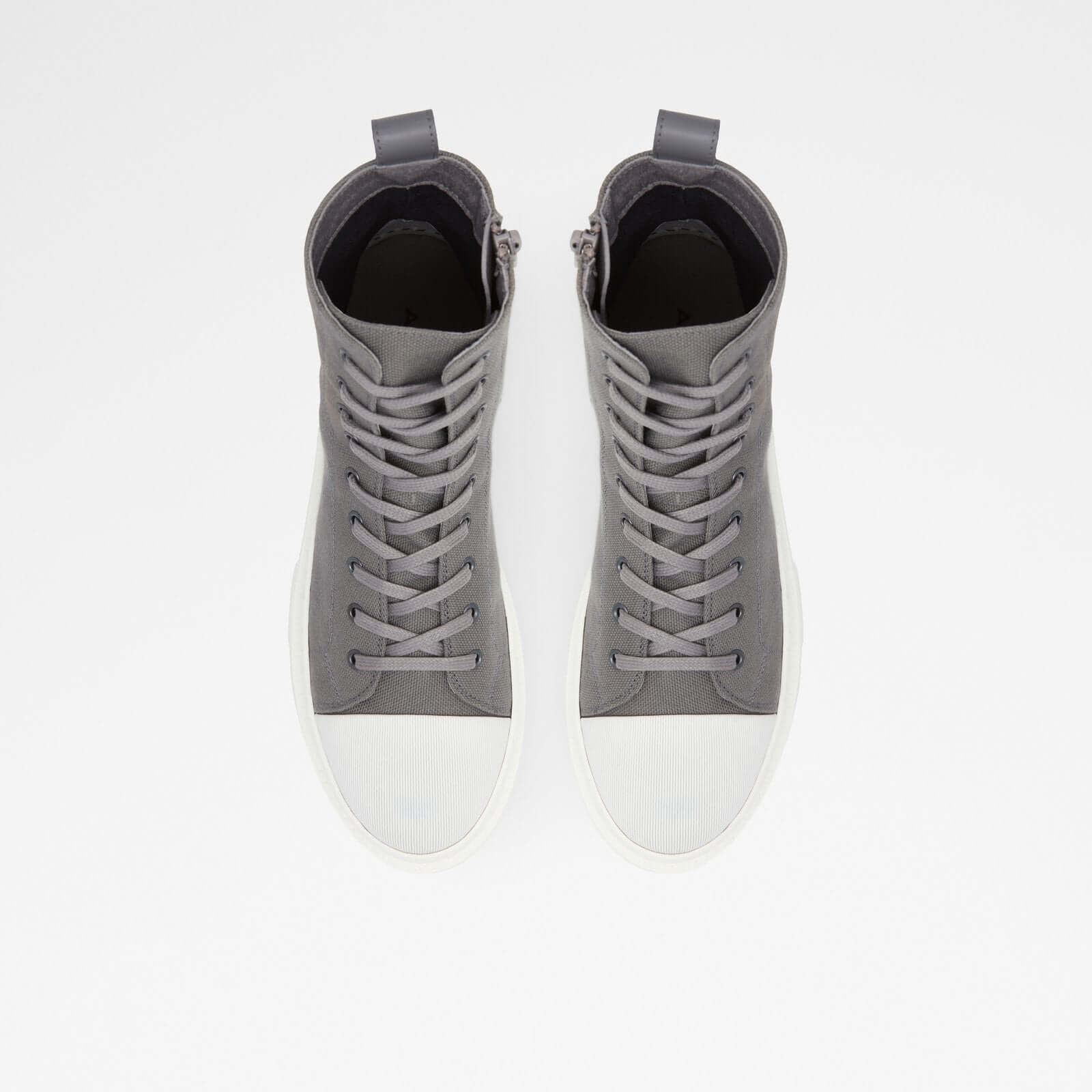 Clubb - Image 7