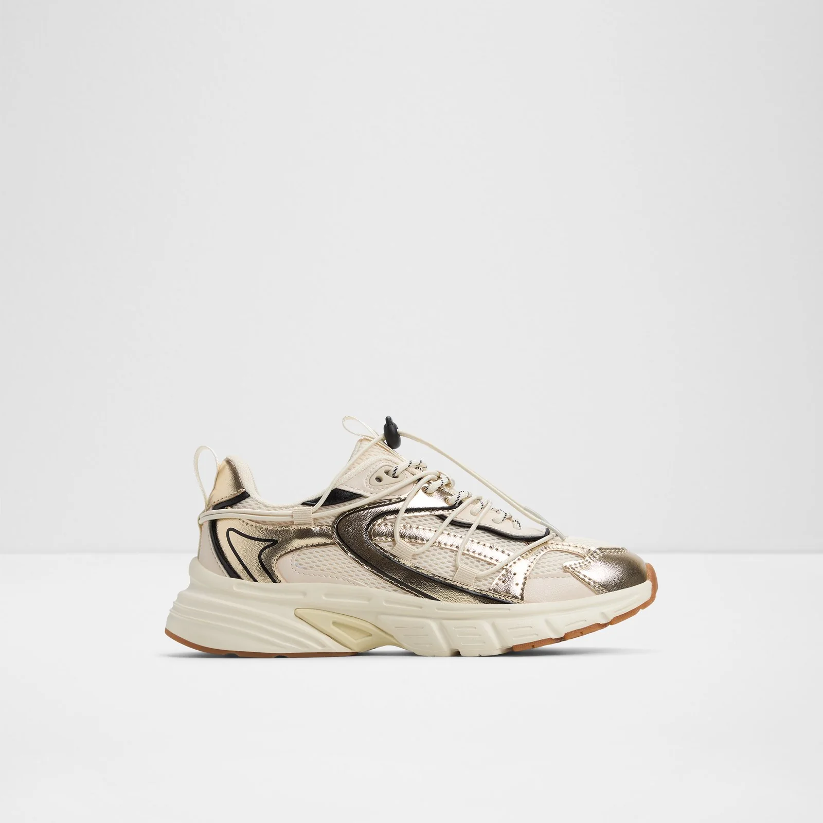 Clubfly - Image 2