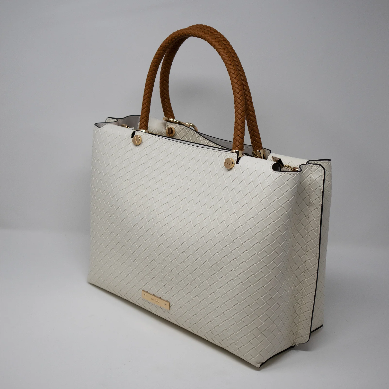 Criratha - Image 4