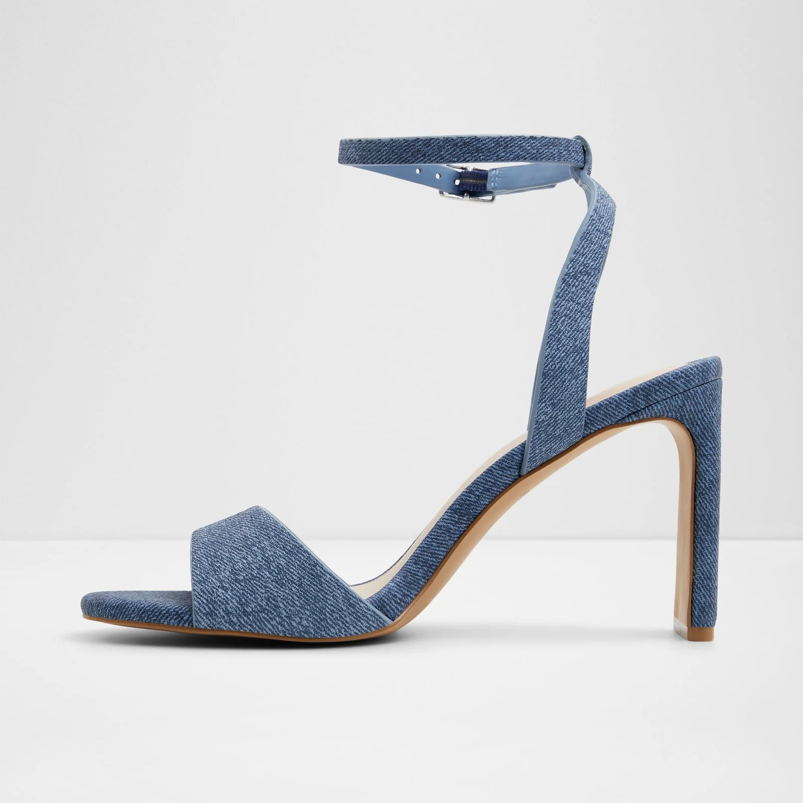 Dyanne - Image 4
