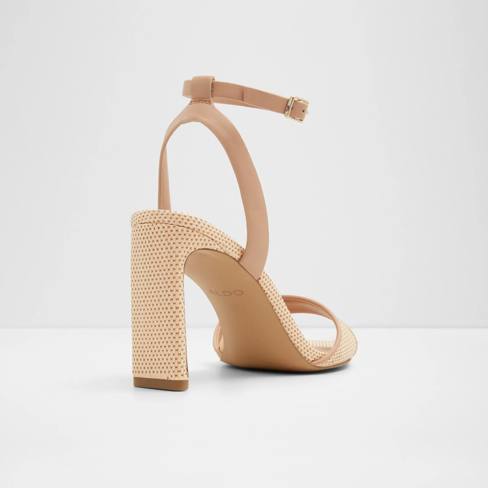 Dyanne - Image 3