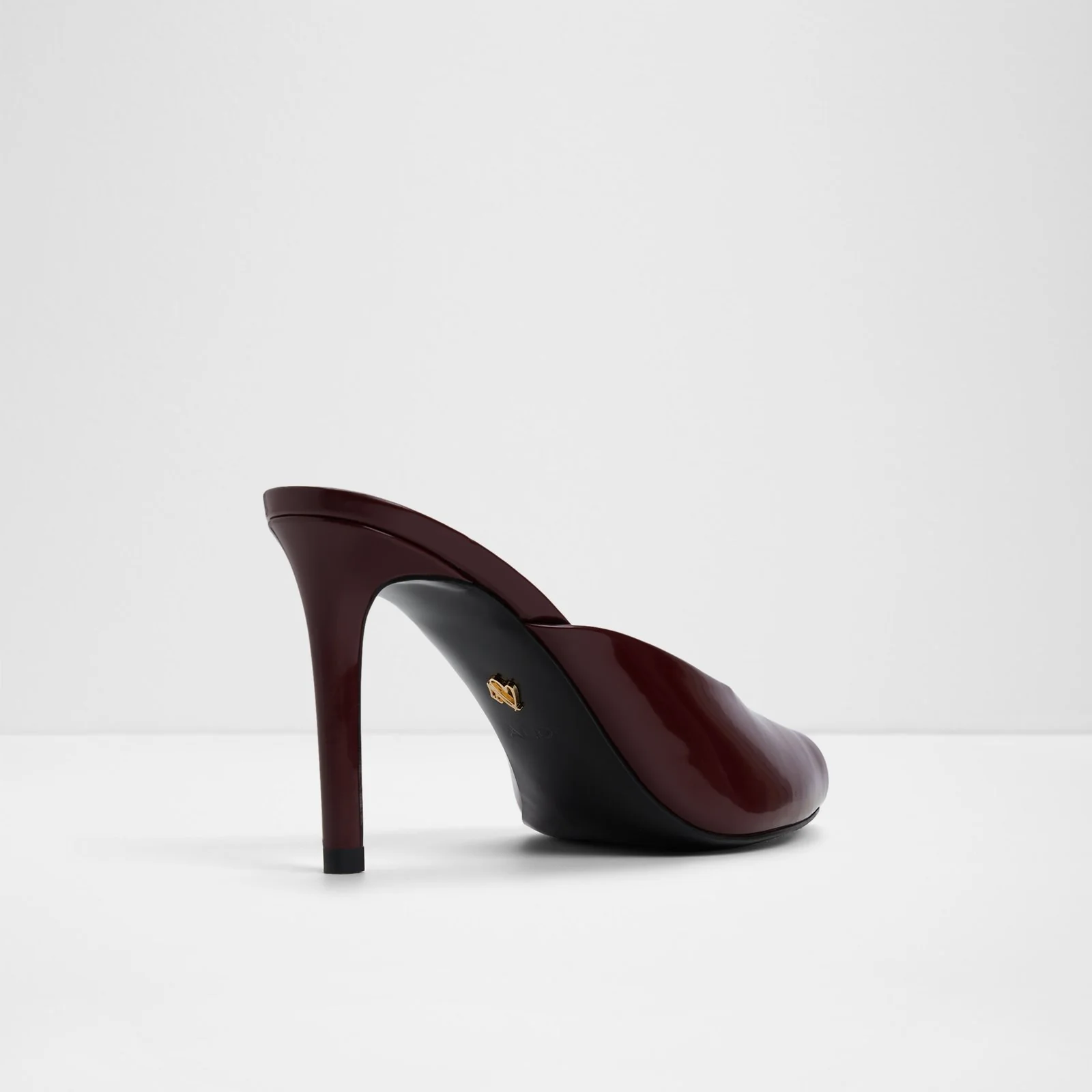 Elenara - Image 3