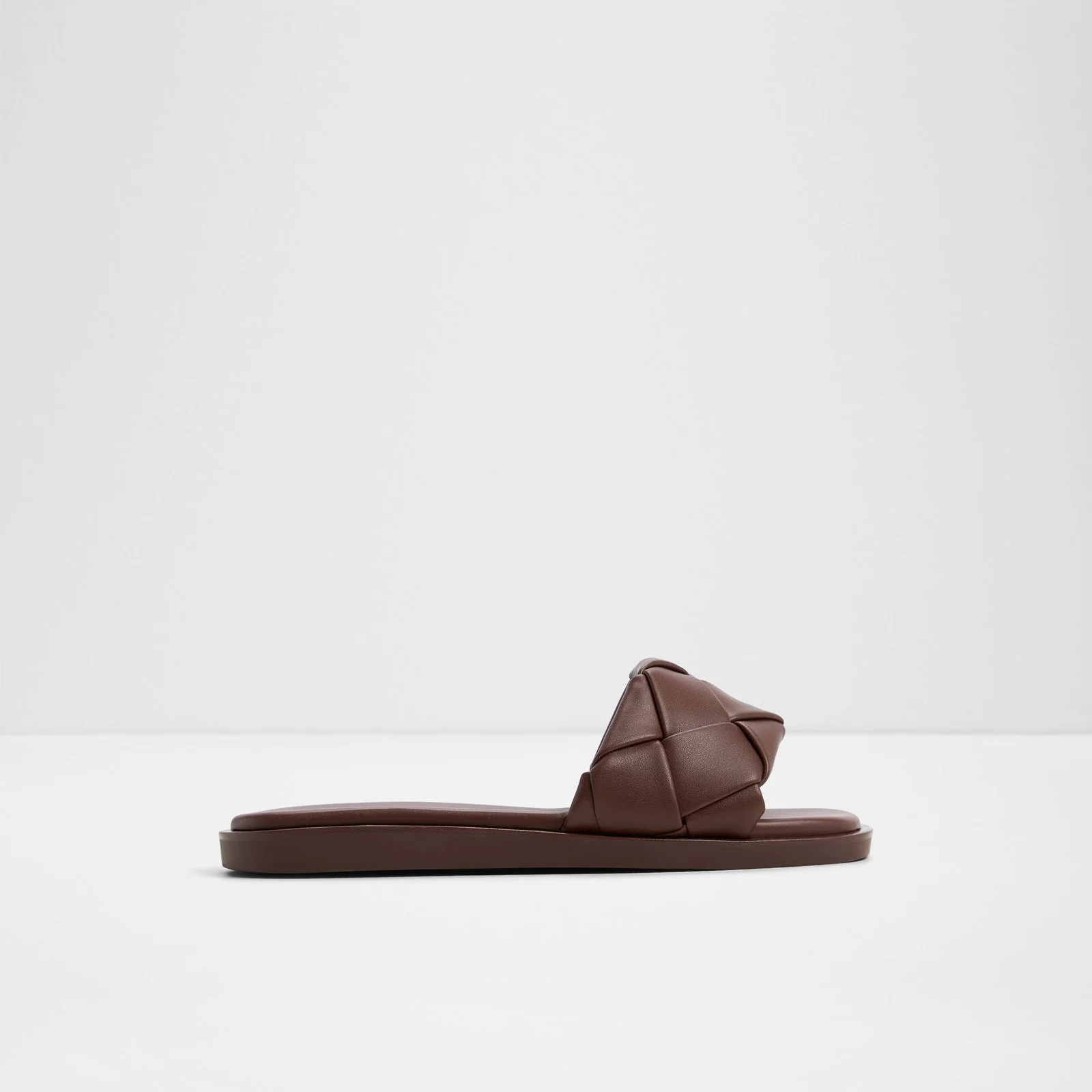 Esterelle - Image 2