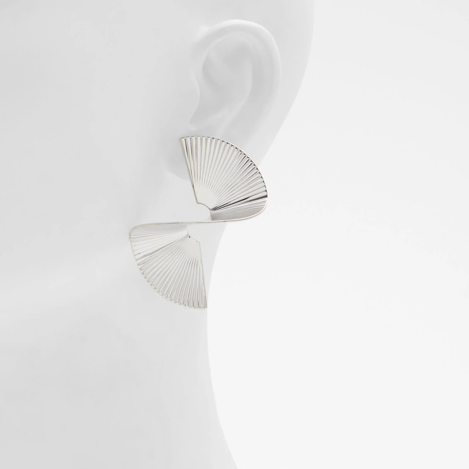 Faria - Image 3