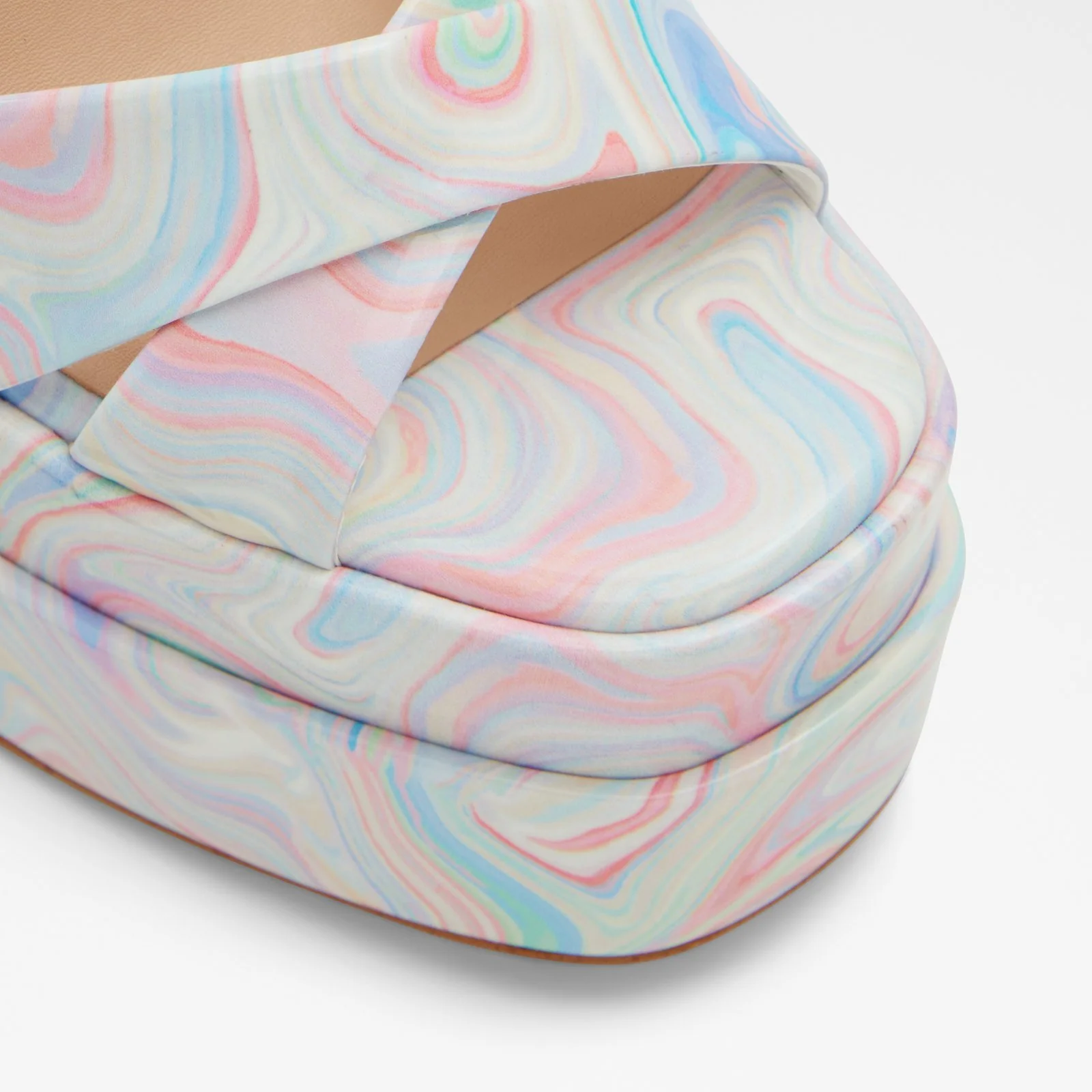 Gisell - Image 6