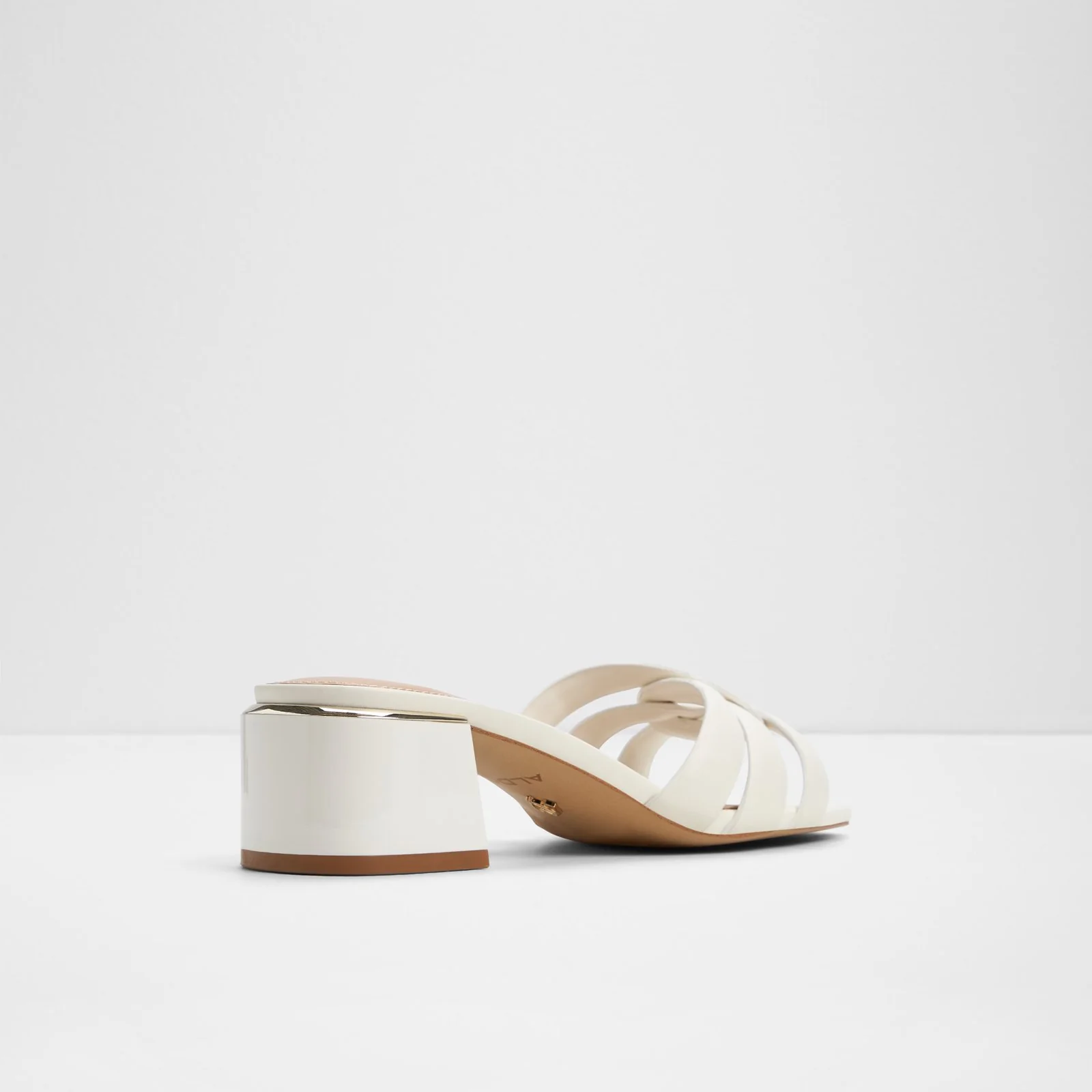 Hanne - Image 3