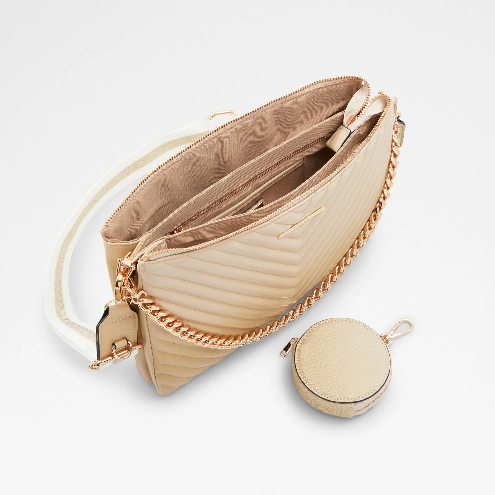 Henie - Image 4