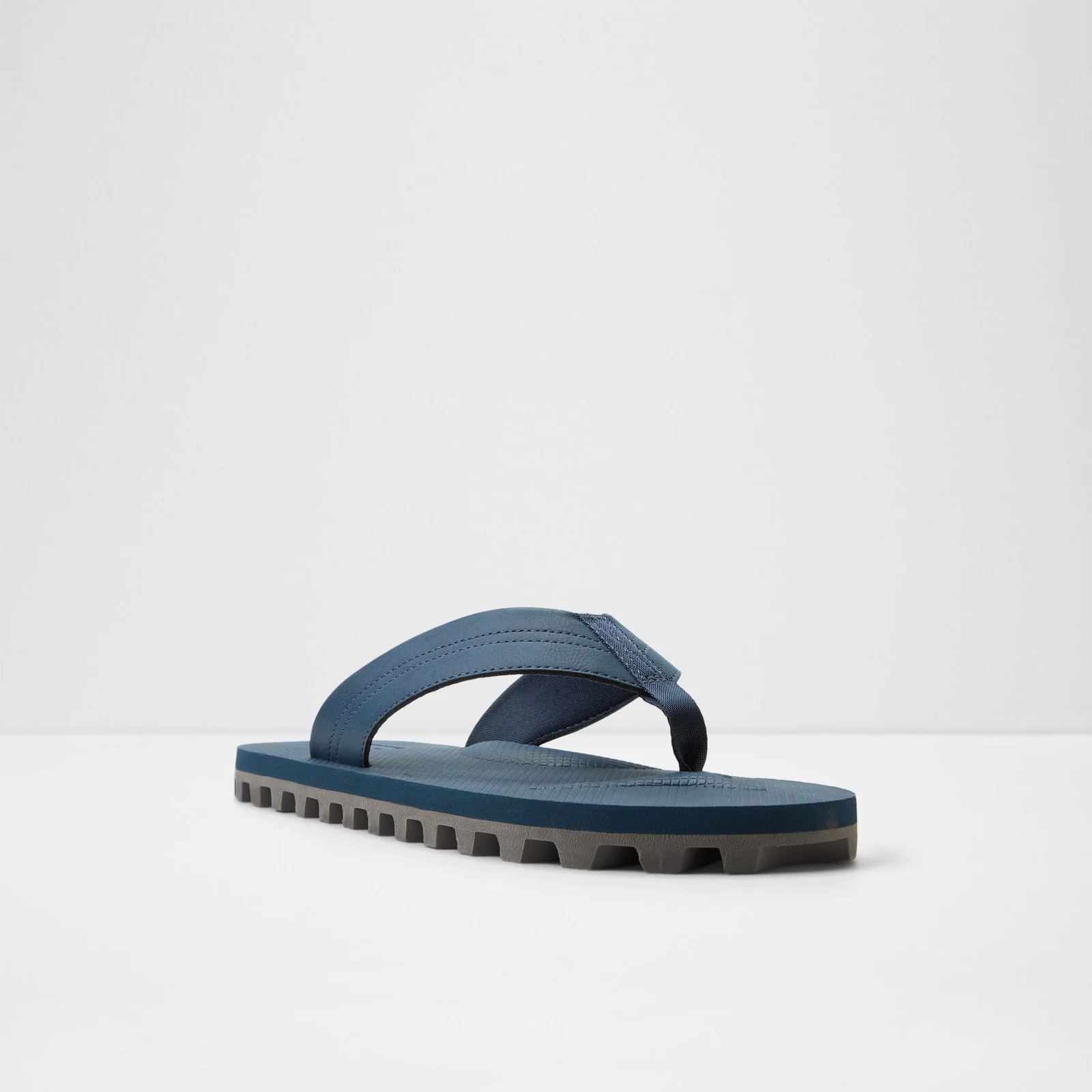Hideaway - Image 5