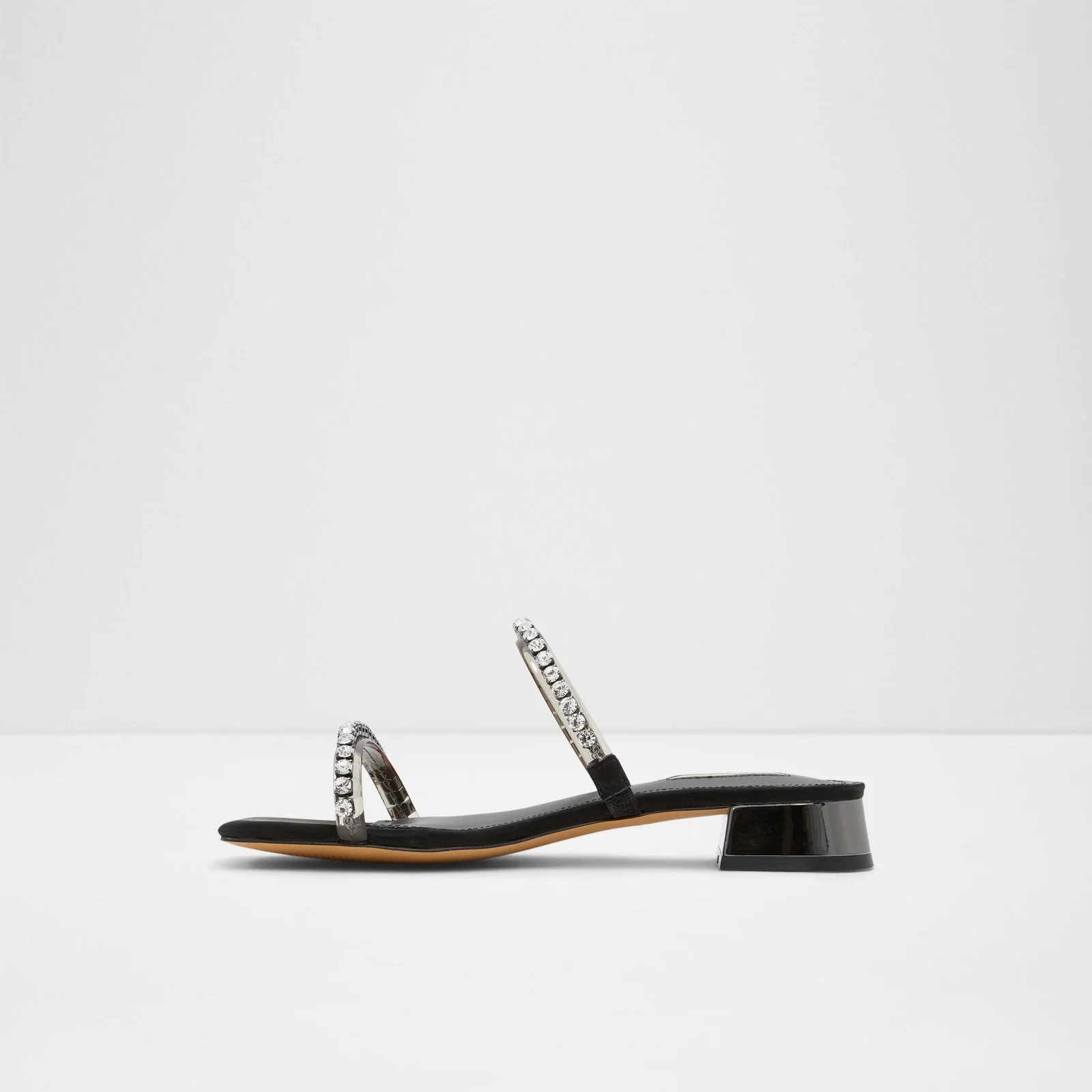 Illana - Image 4