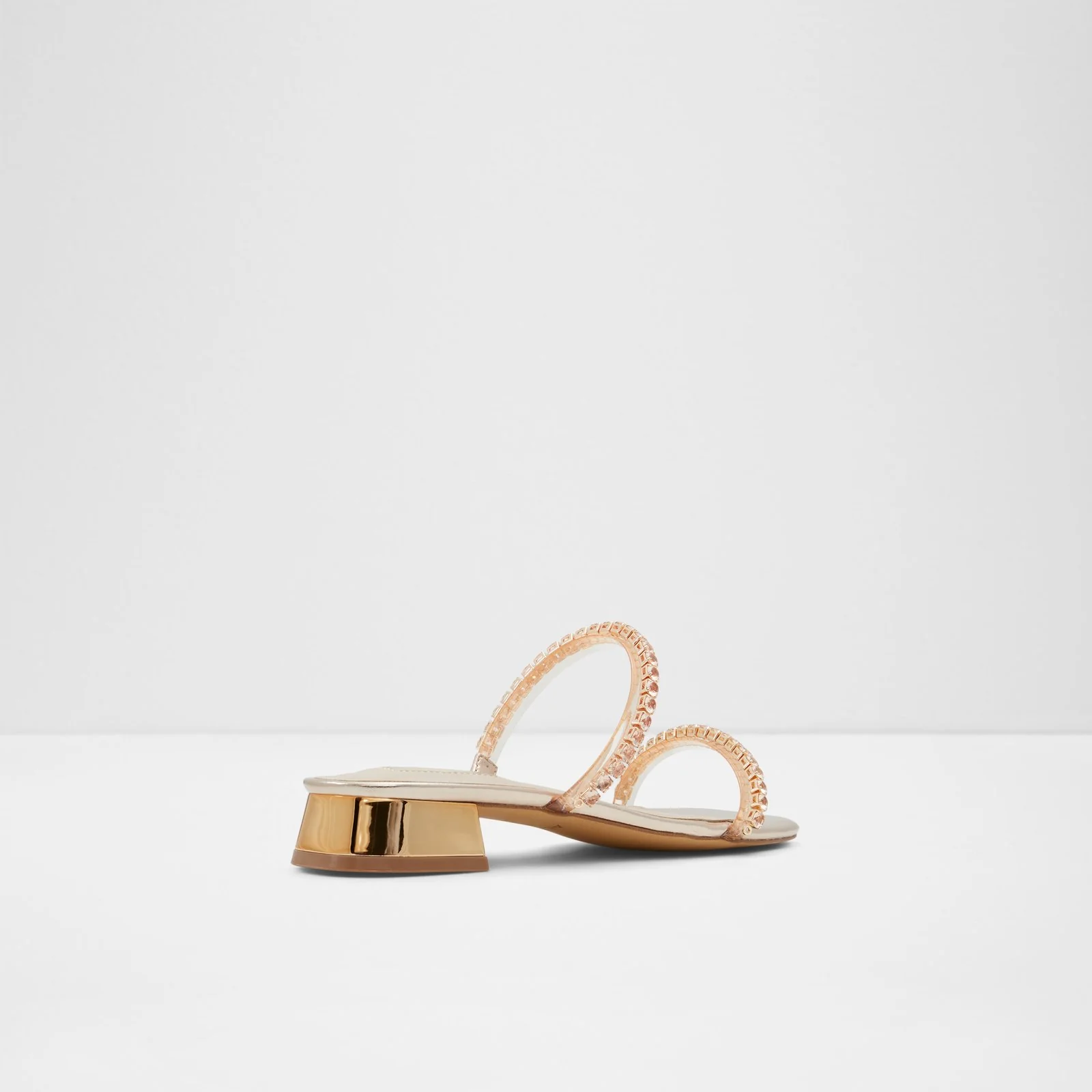 Illana - Image 3