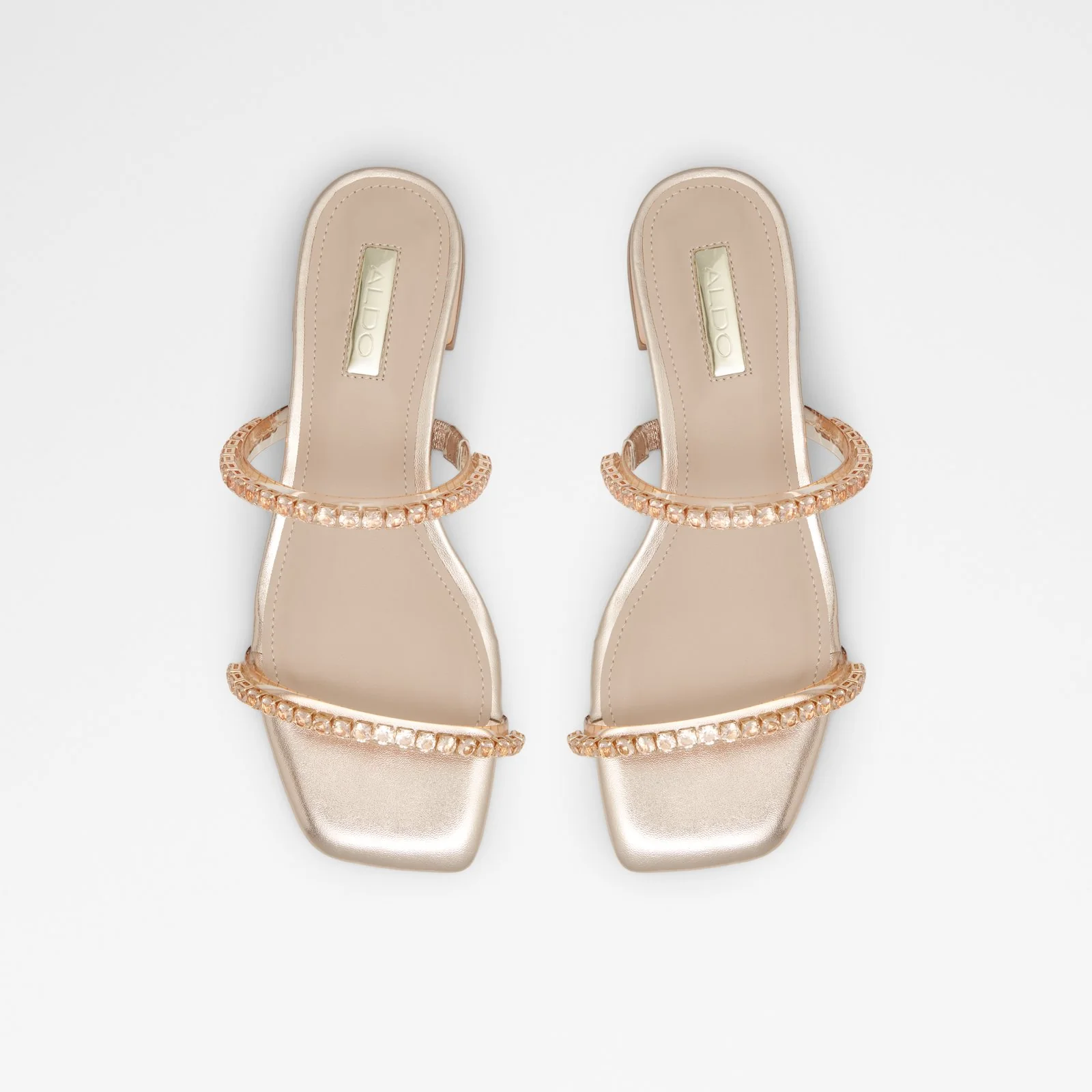 Illana - Image 7