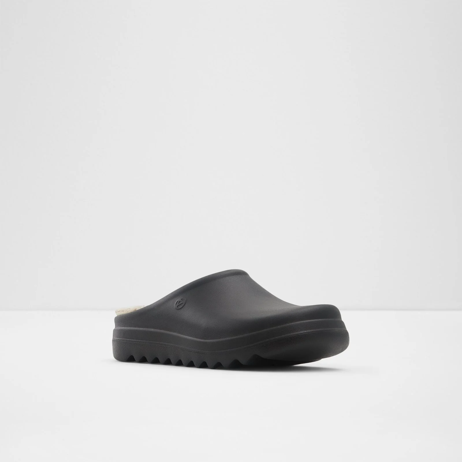 Inout - Image 5