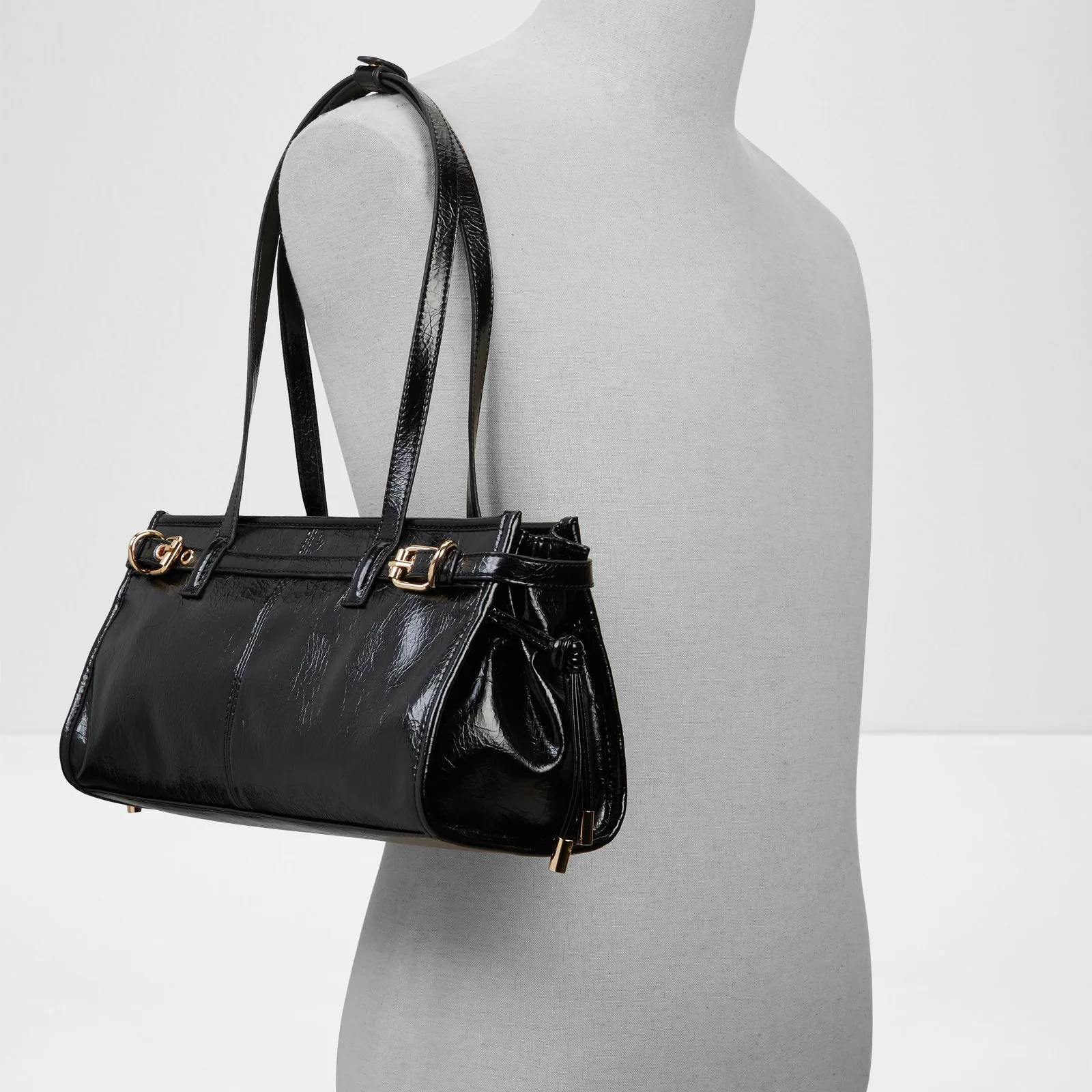 Lazaros - Image 5