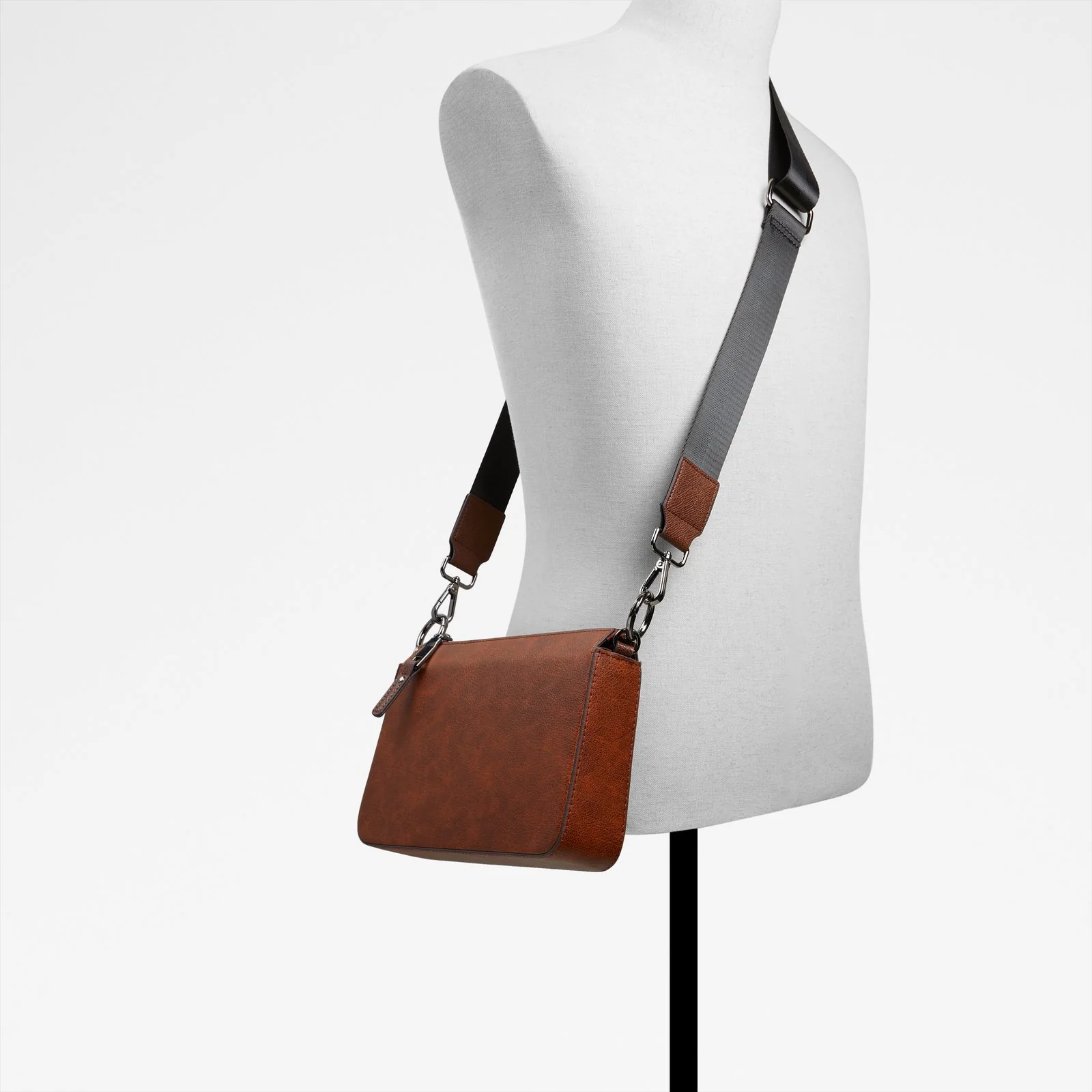 Leif - Image 6