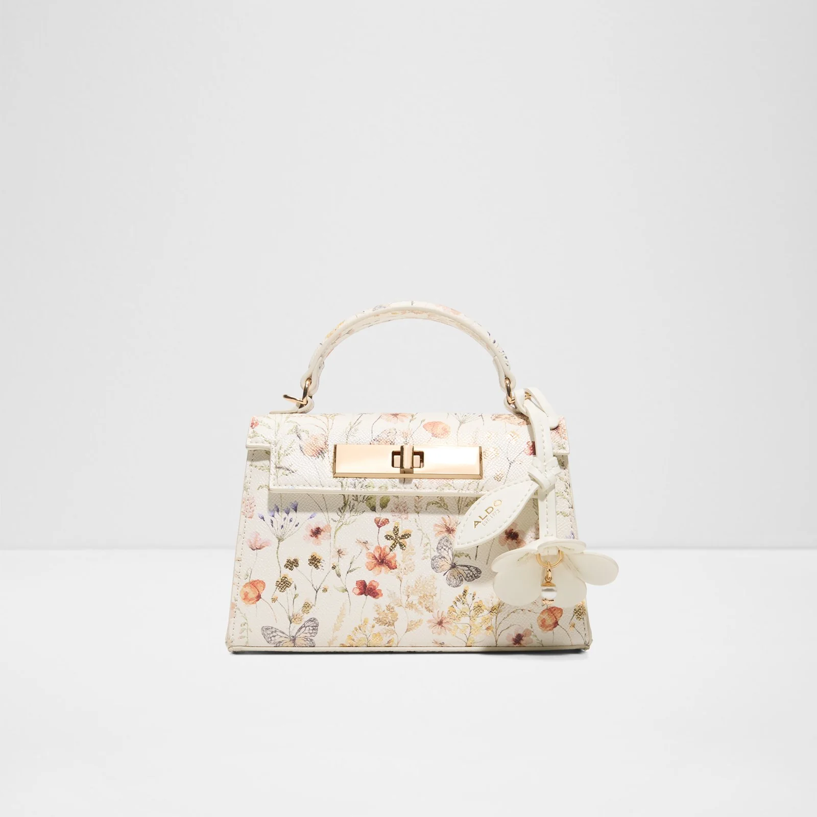 Leora - Image 2