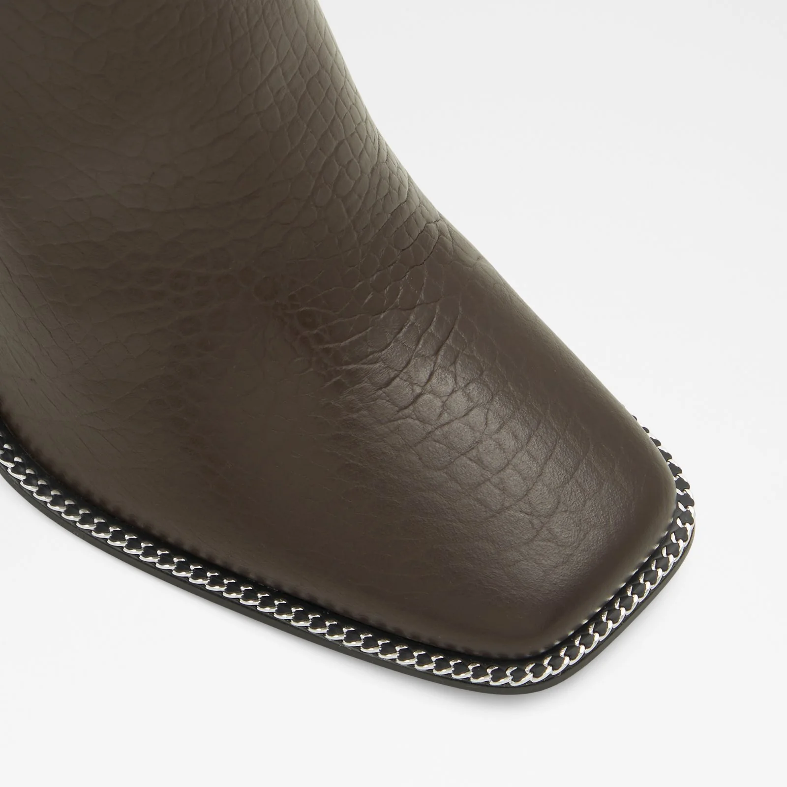 Liiam - Image 6