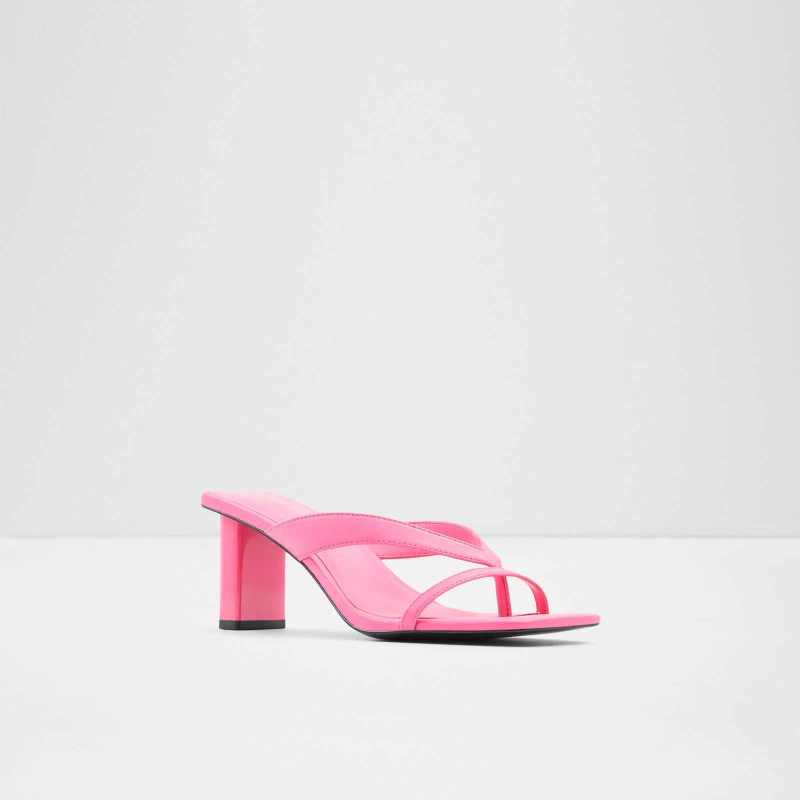 Loretta - Image 5