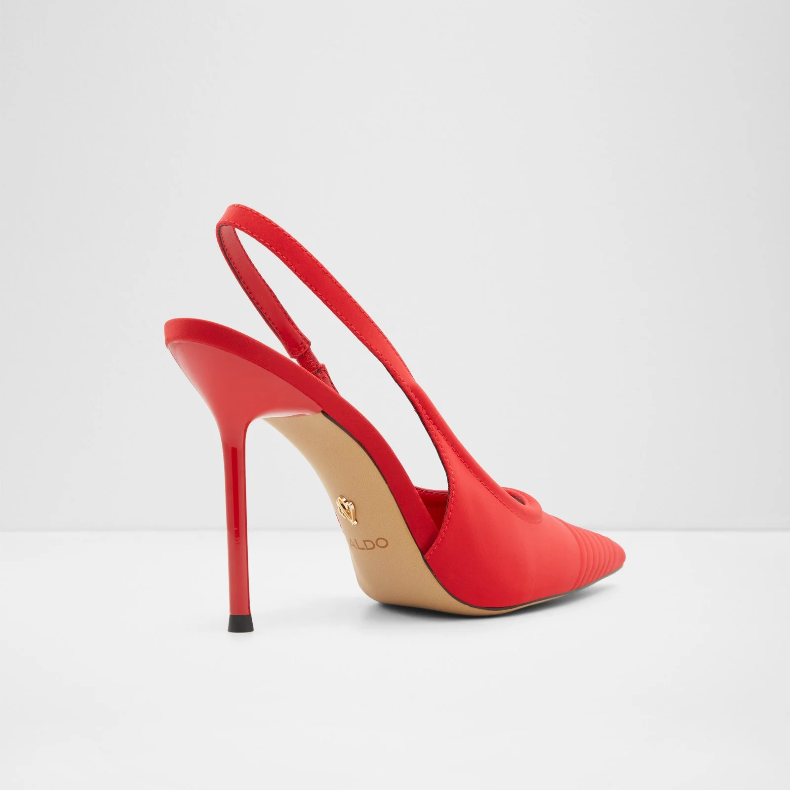 Lucienne - Image 3