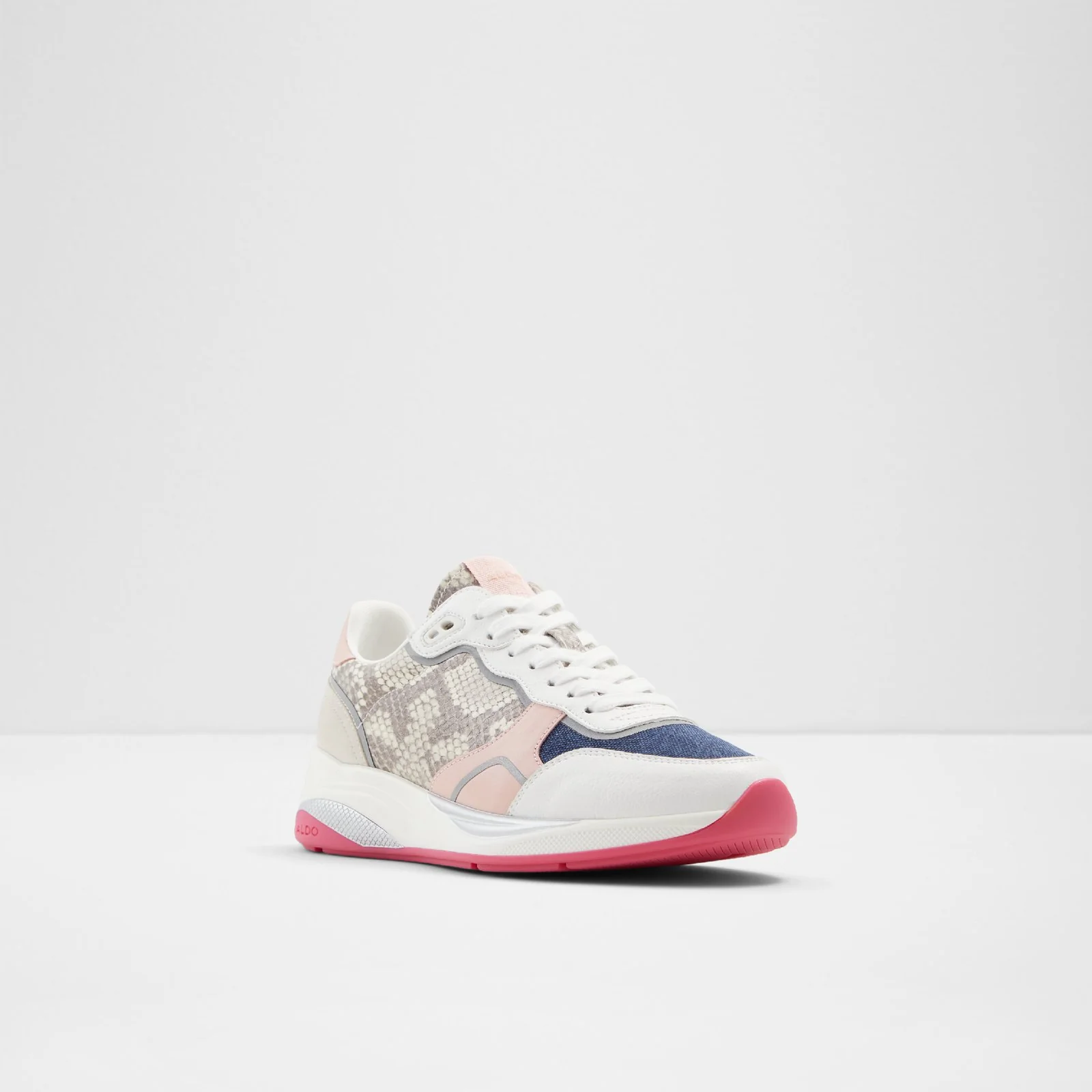 Makenna - Image 5