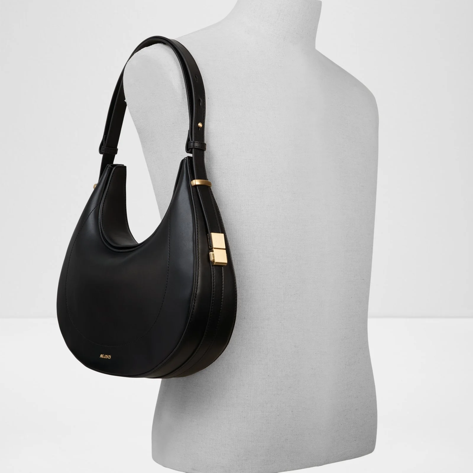 Miah - Image 5