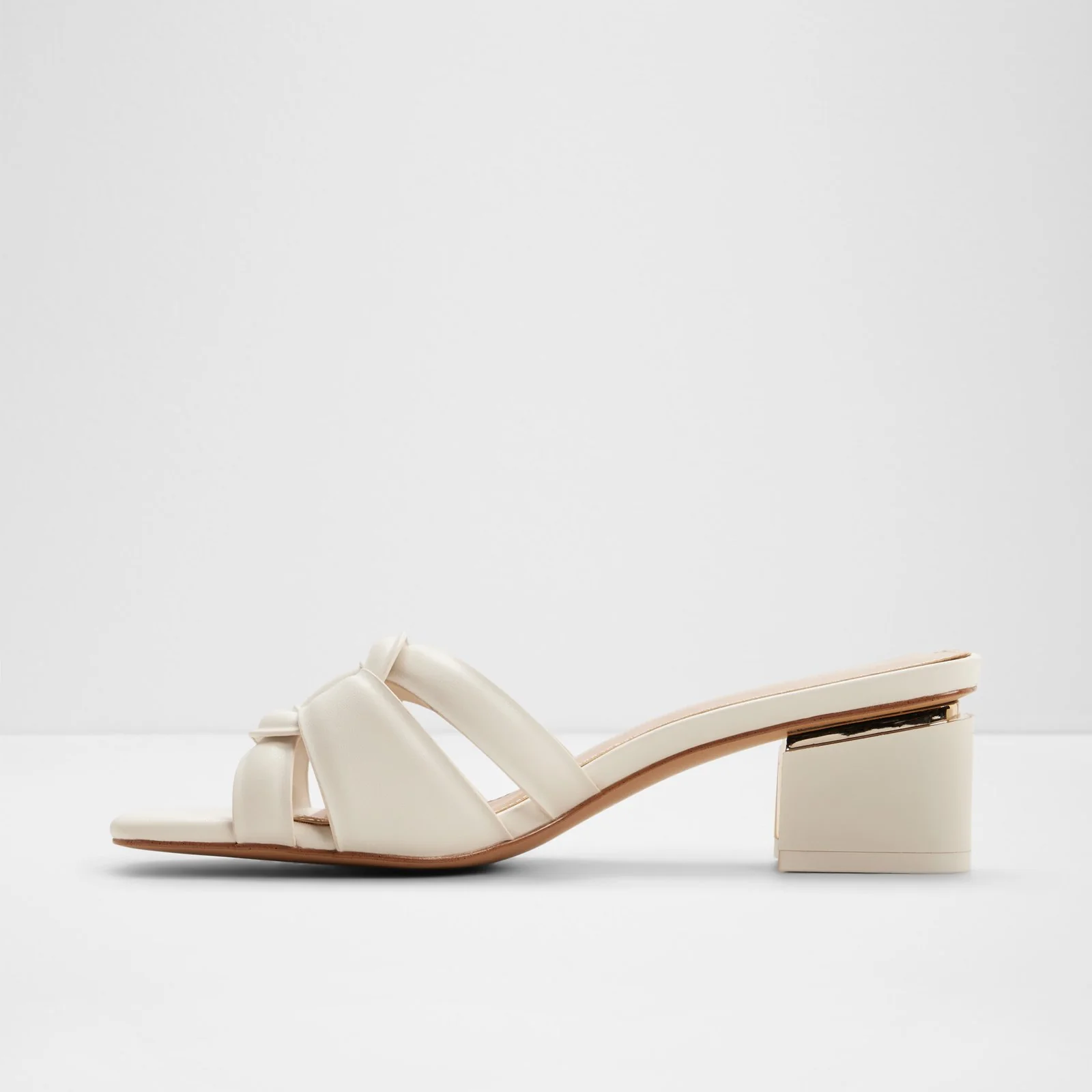 Najla - Image 4