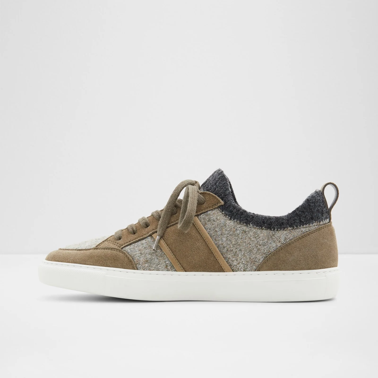Owens - Image 4