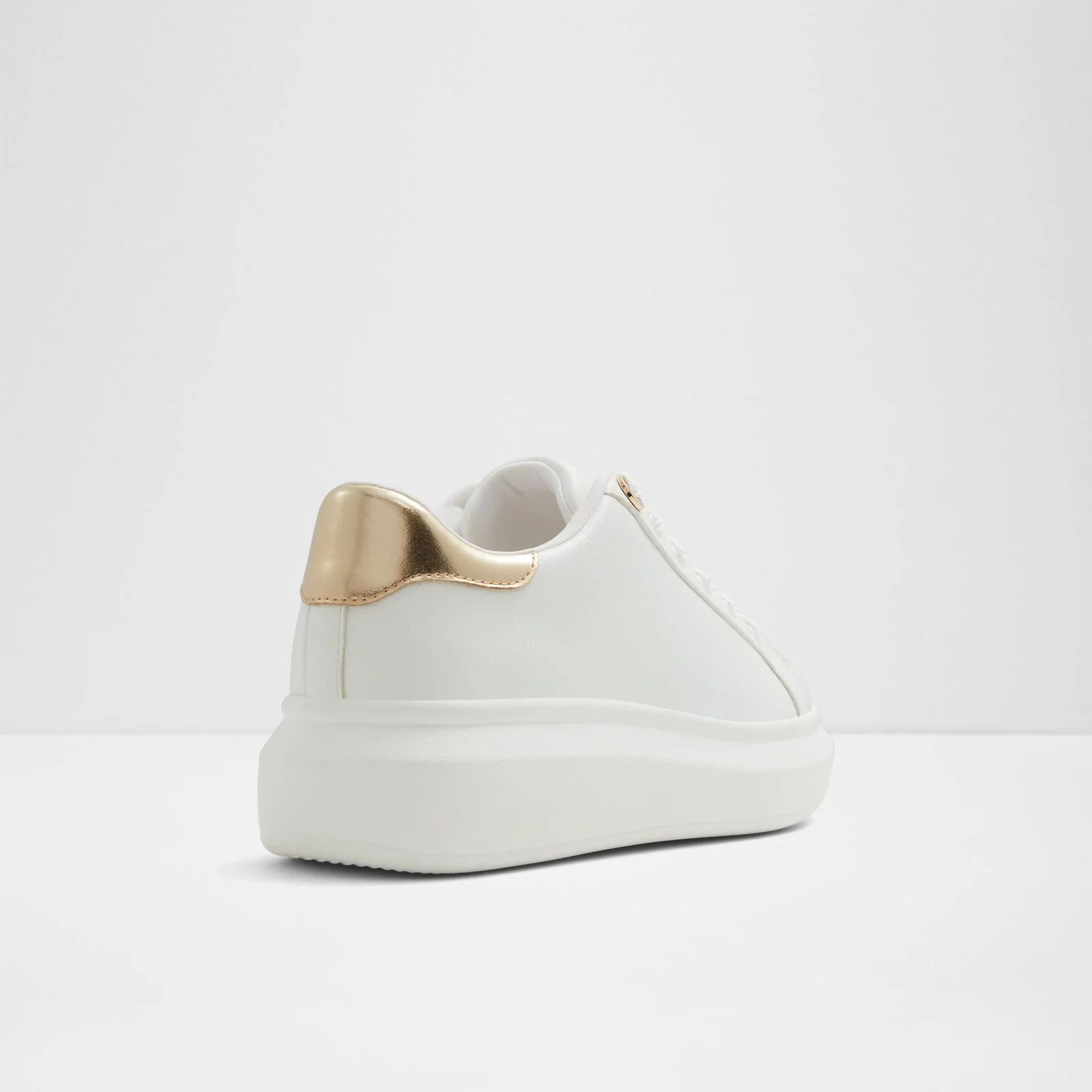 Reia - Image 3
