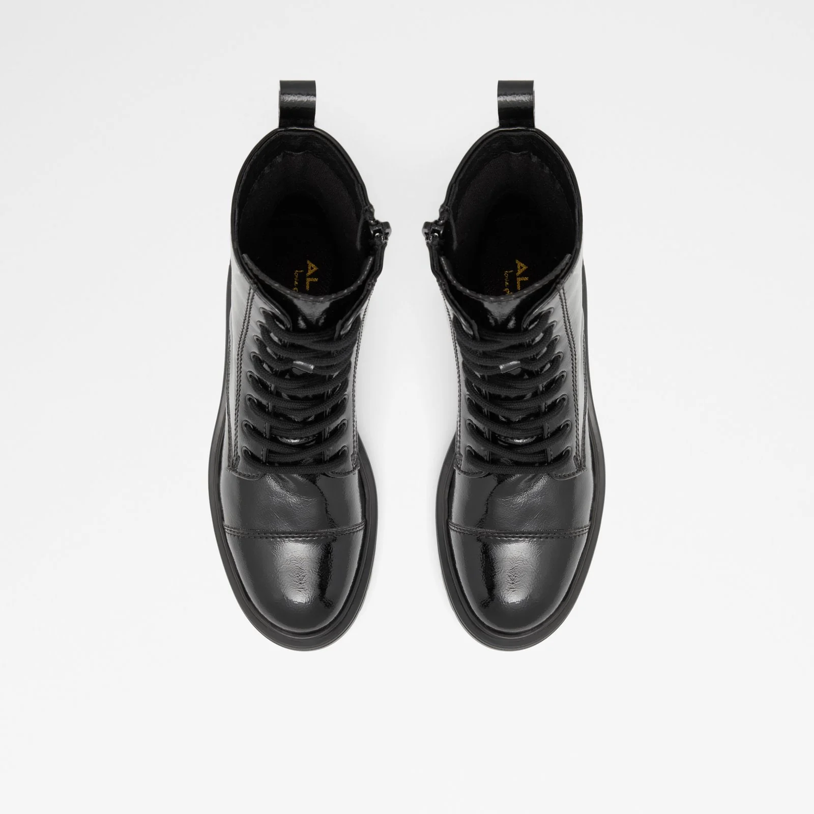 Reilly - Image 7