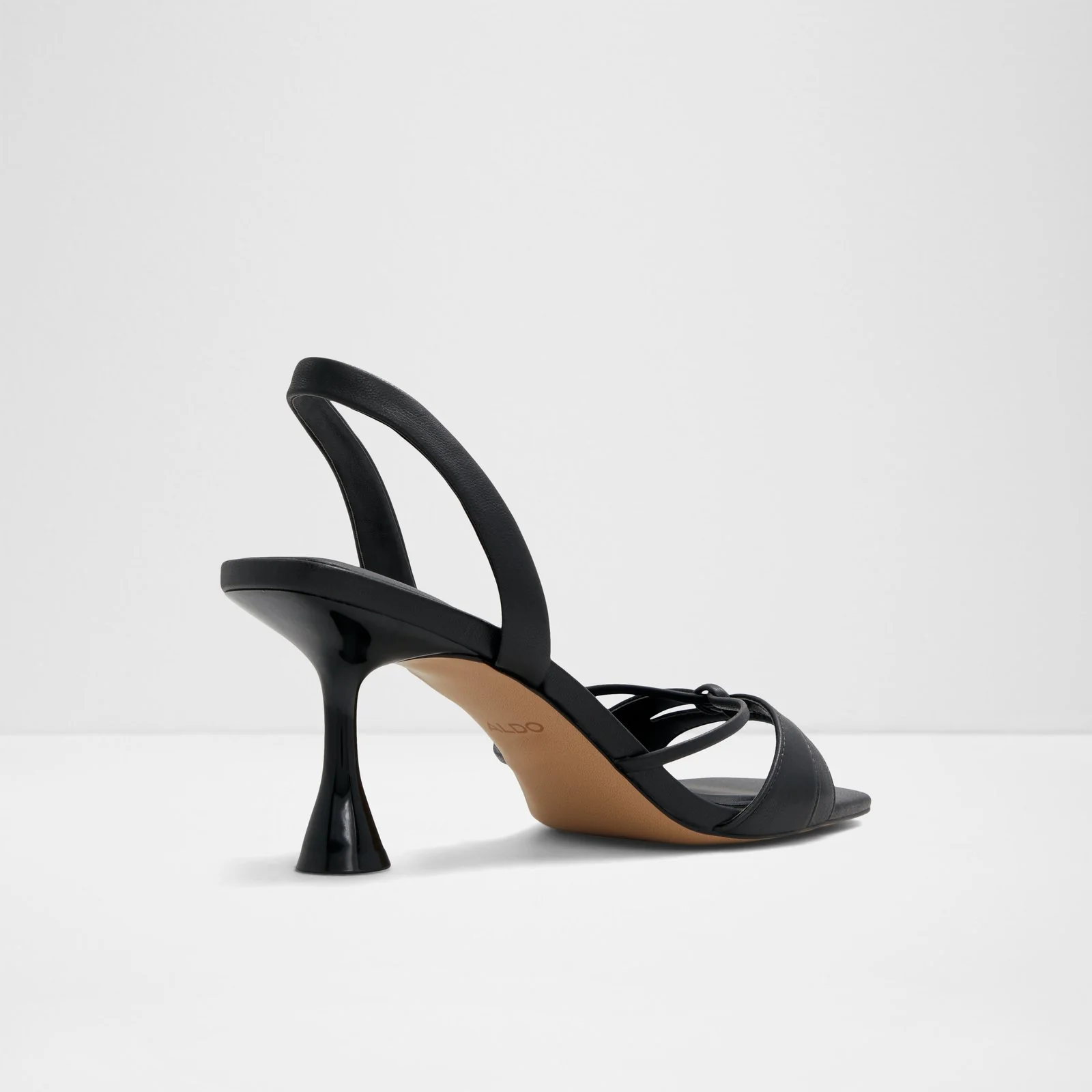 Rufina - Image 3