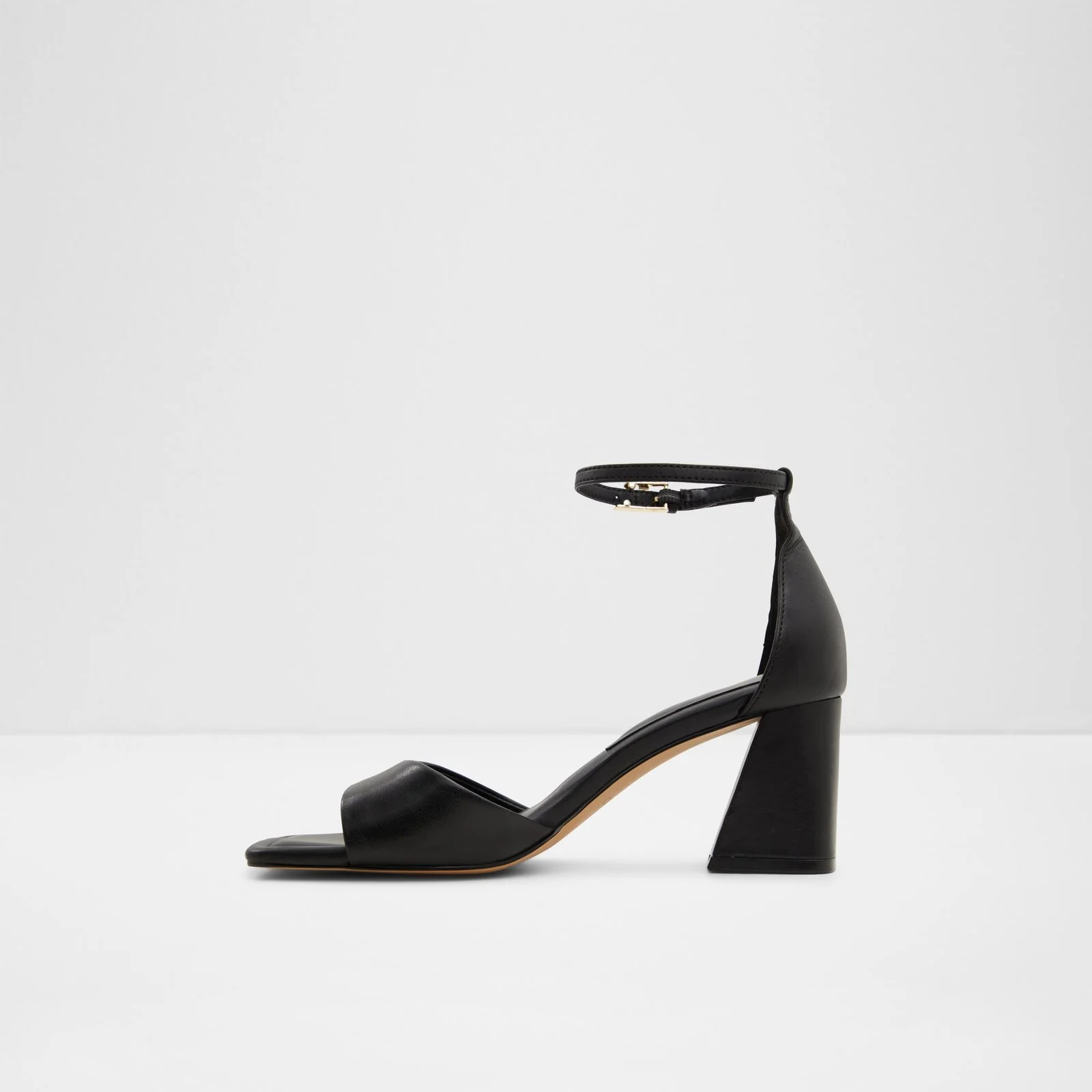 Safdie - Image 4