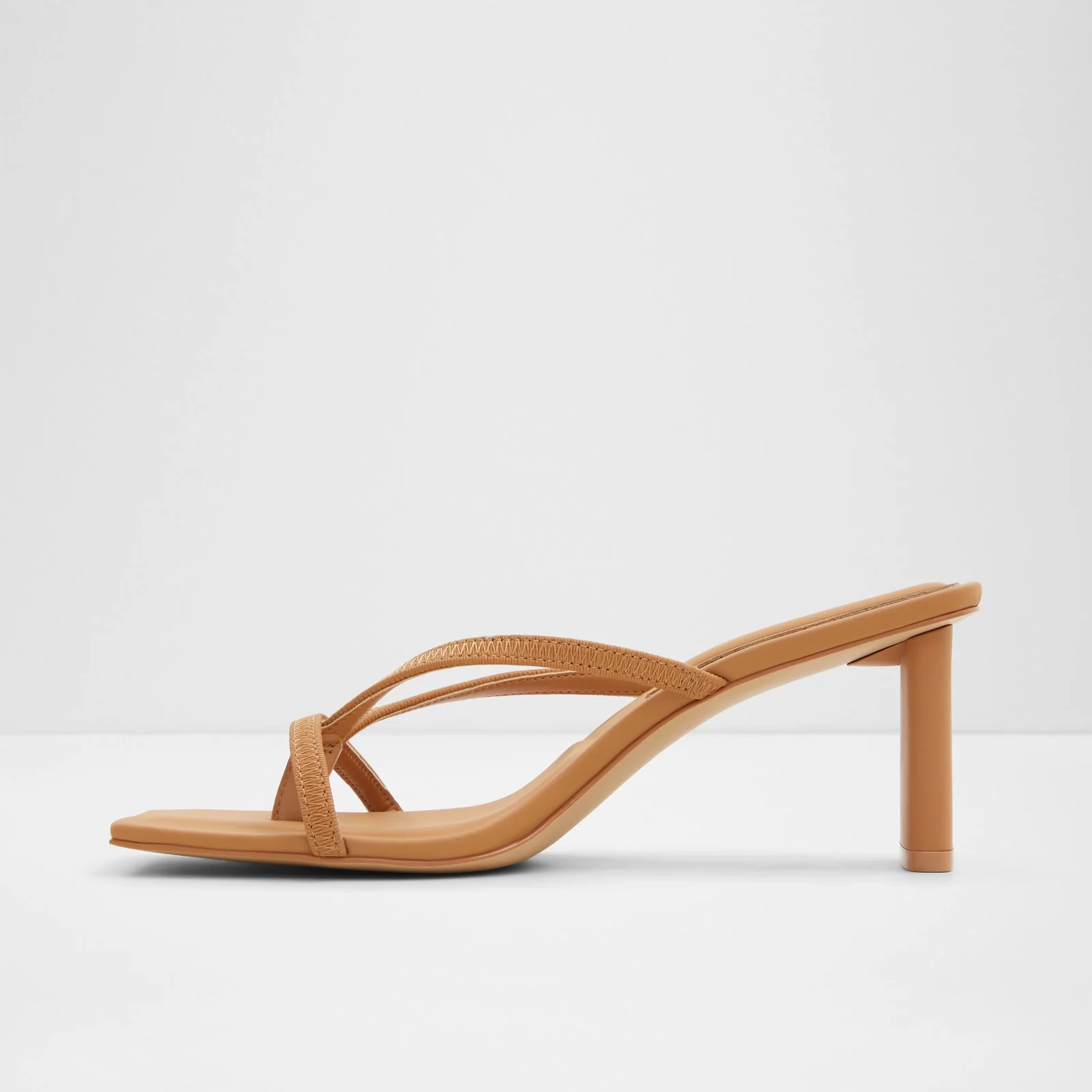 Sanne - Image 4