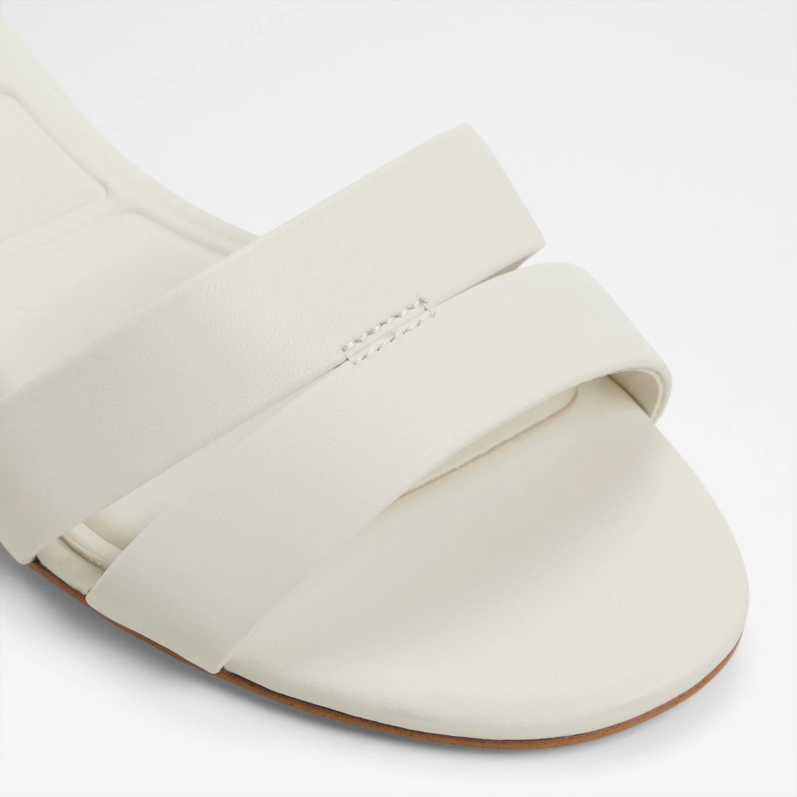 Scarletta - Image 6
