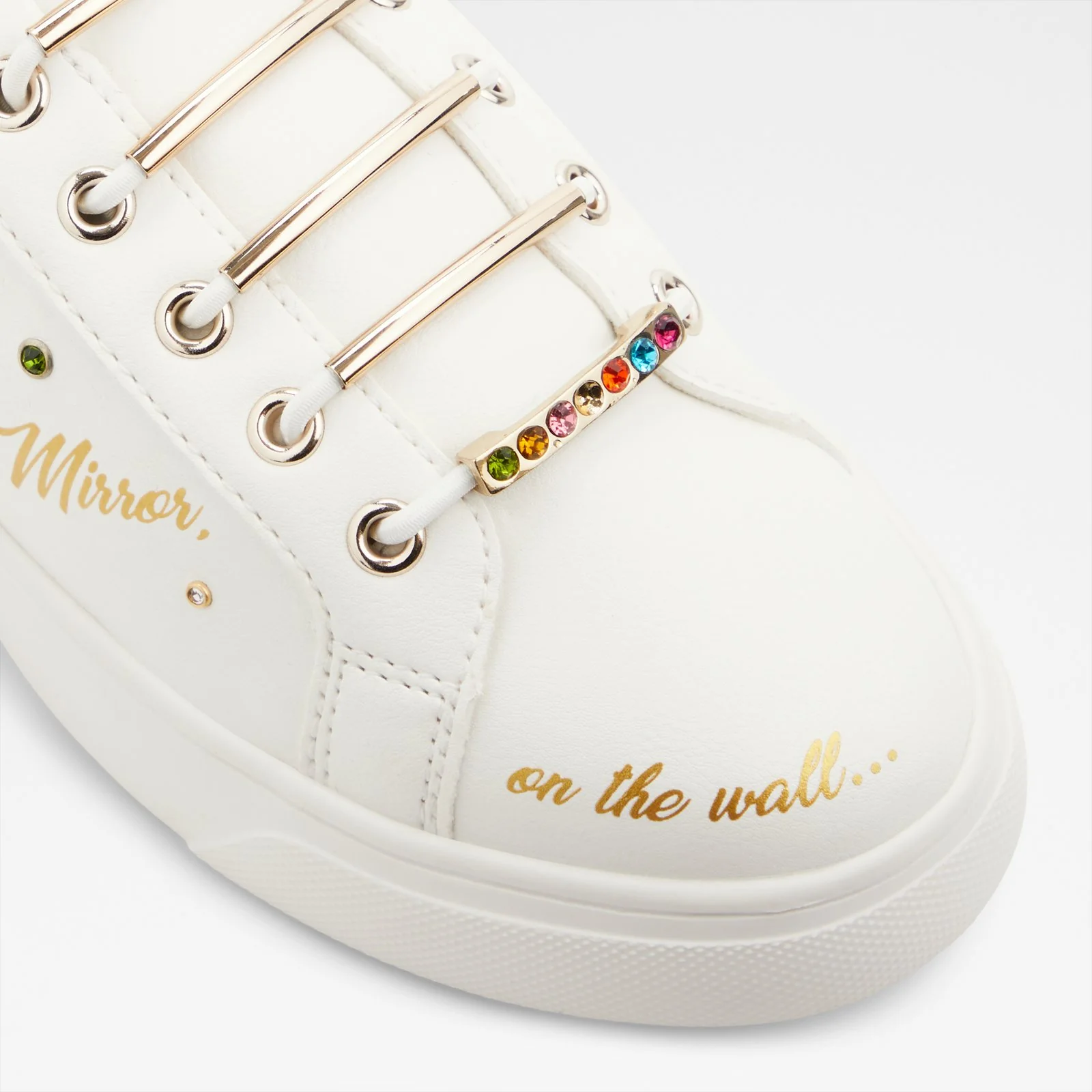Snowwhitekicks - Image 6