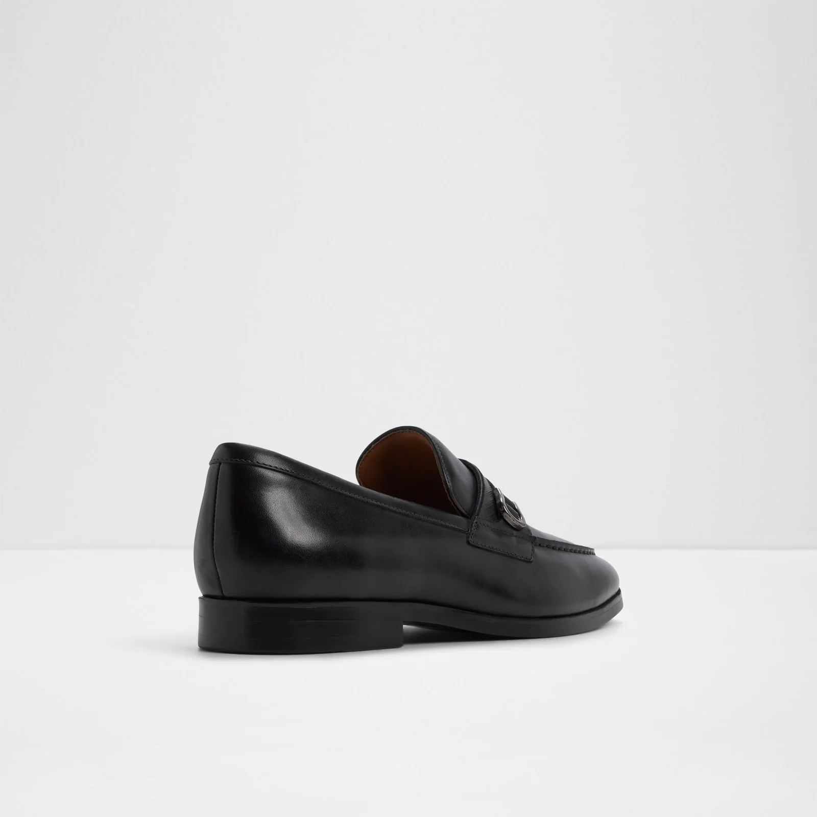 Stanly - Image 3