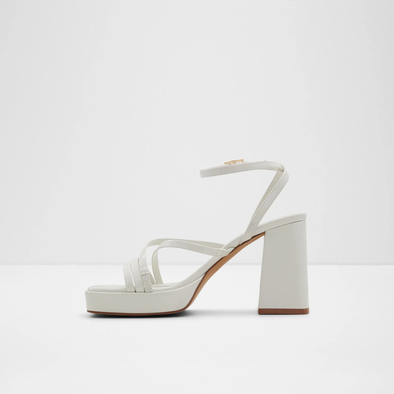 Taia - Image 5