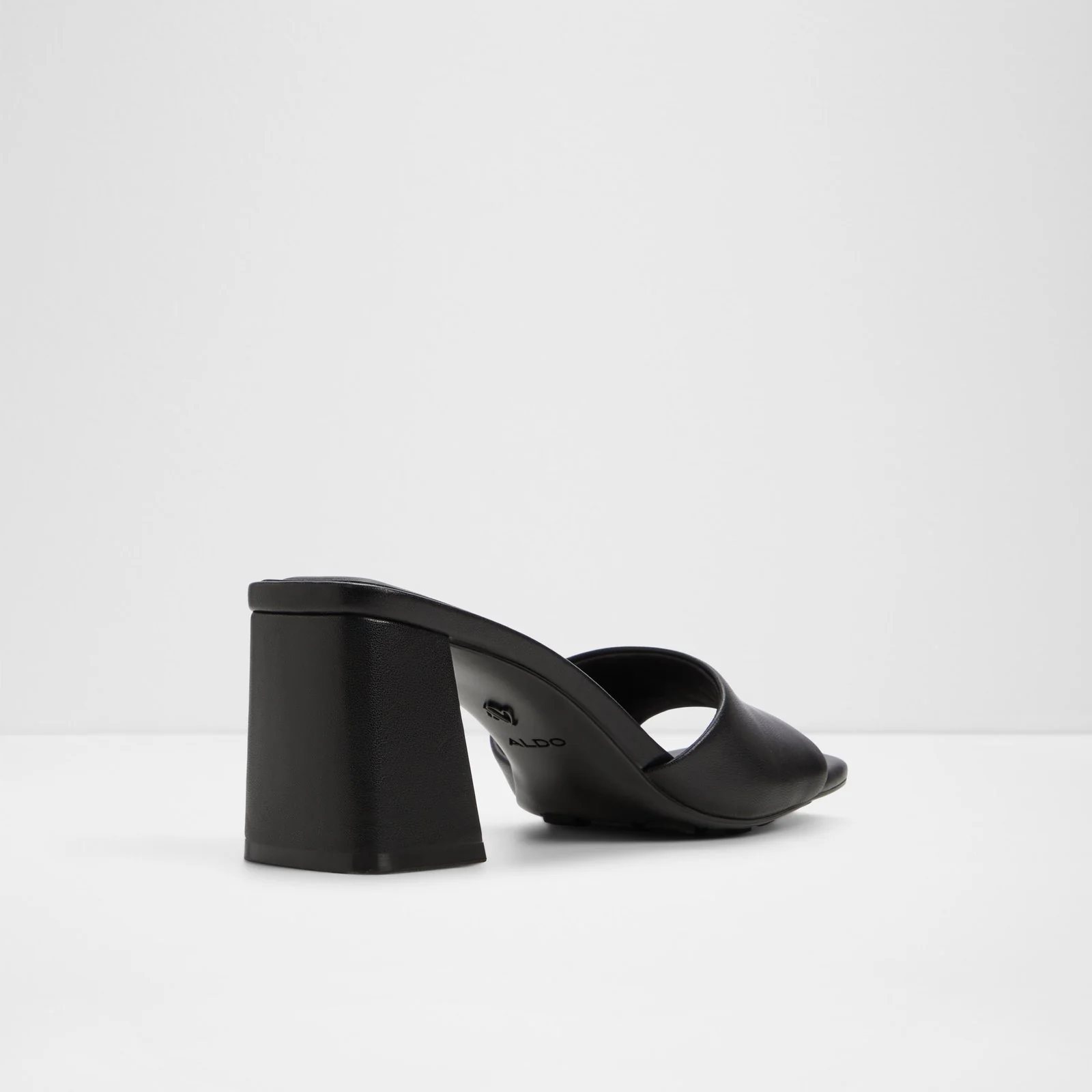Tisha - Image 3