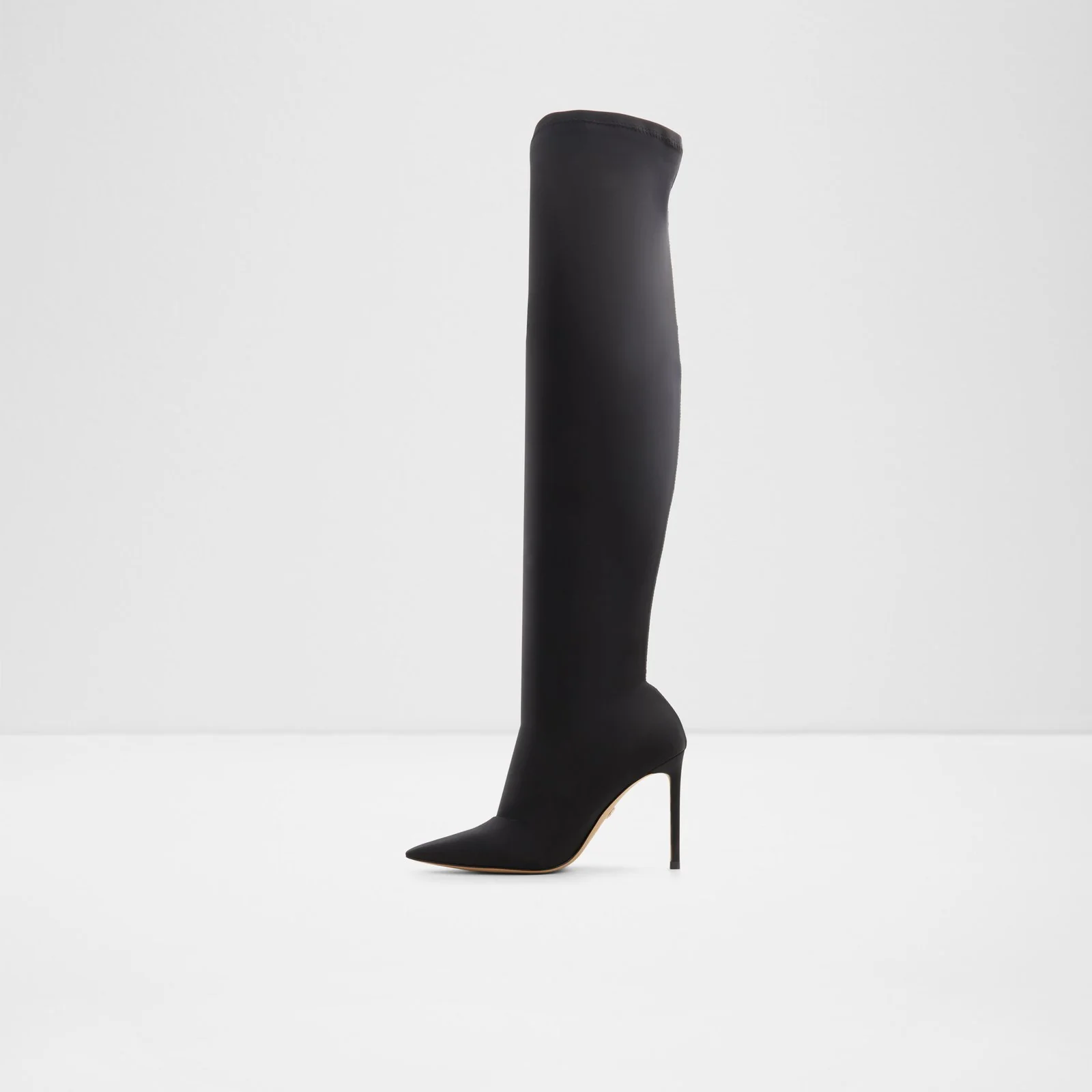 Venetia - Image 4
