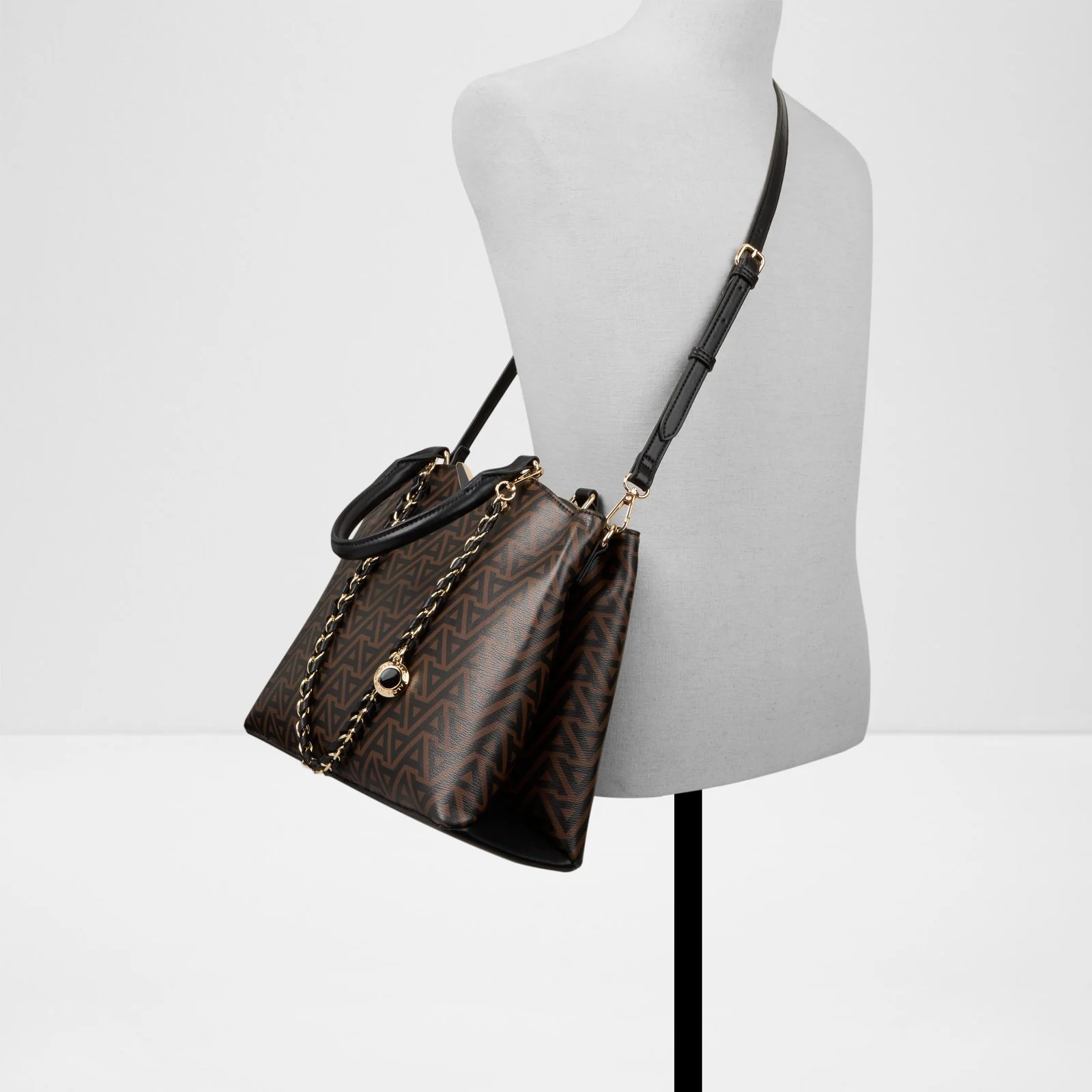 Viviana - Image 5