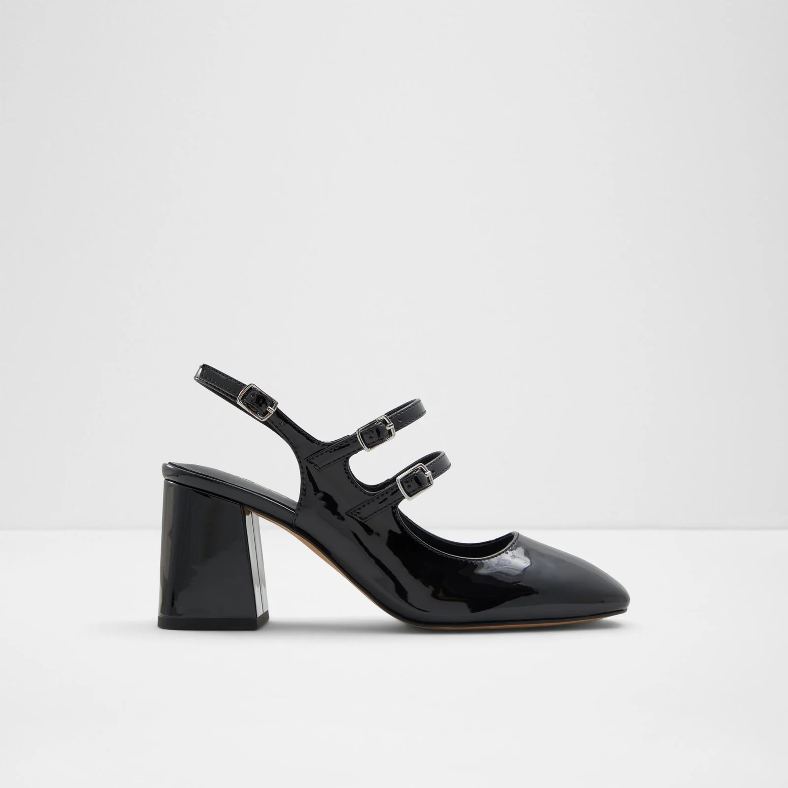 Vivianne - Image 9