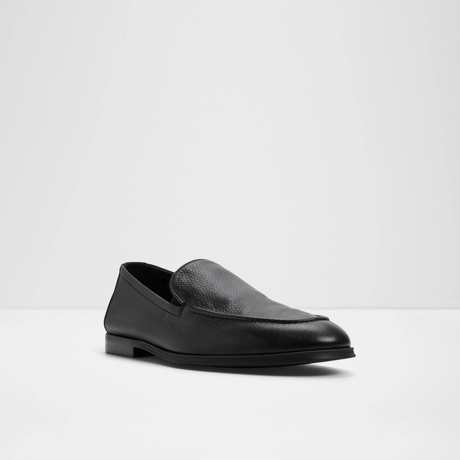 Zaccary - Image 5